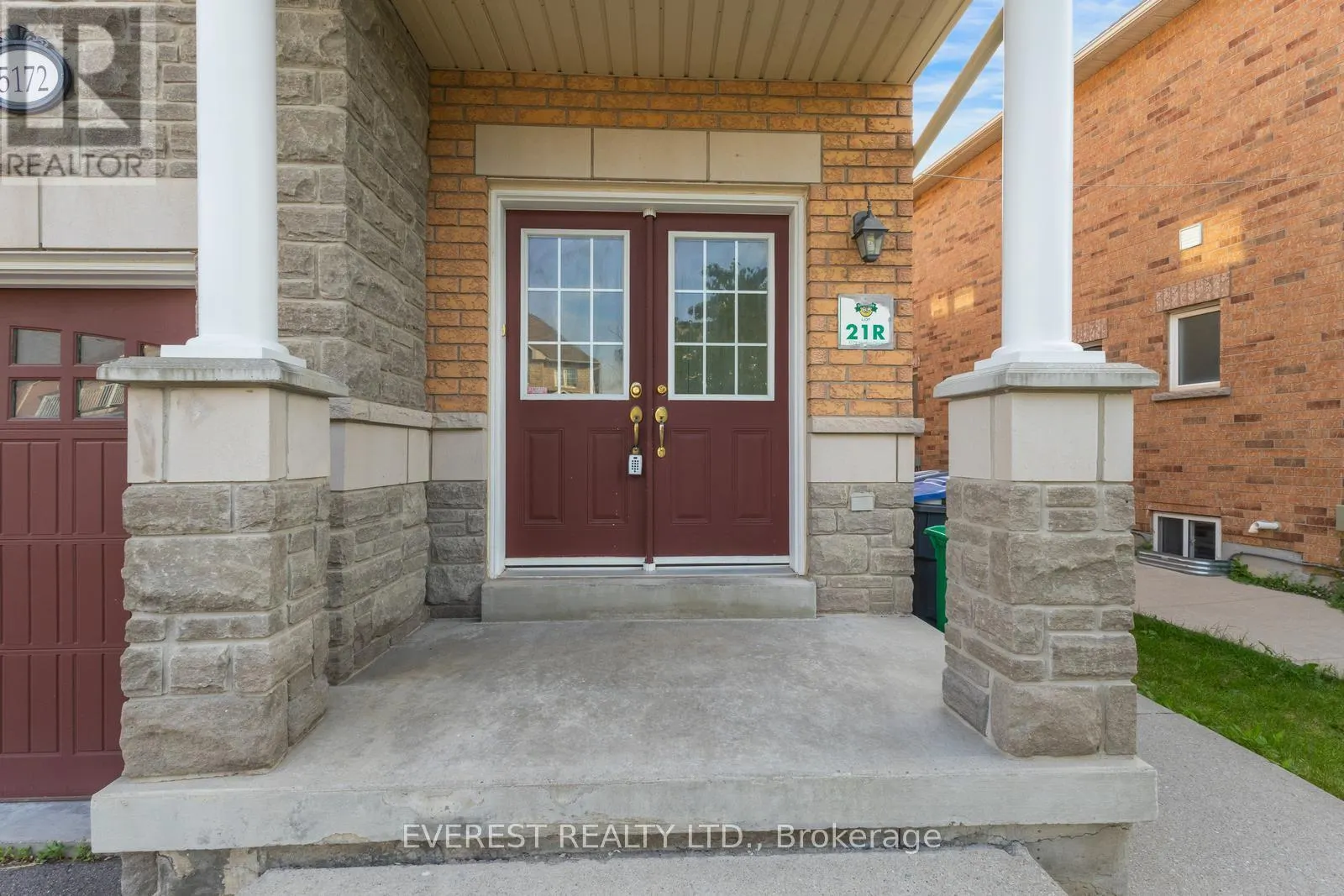 5172 NESTLING GROVE