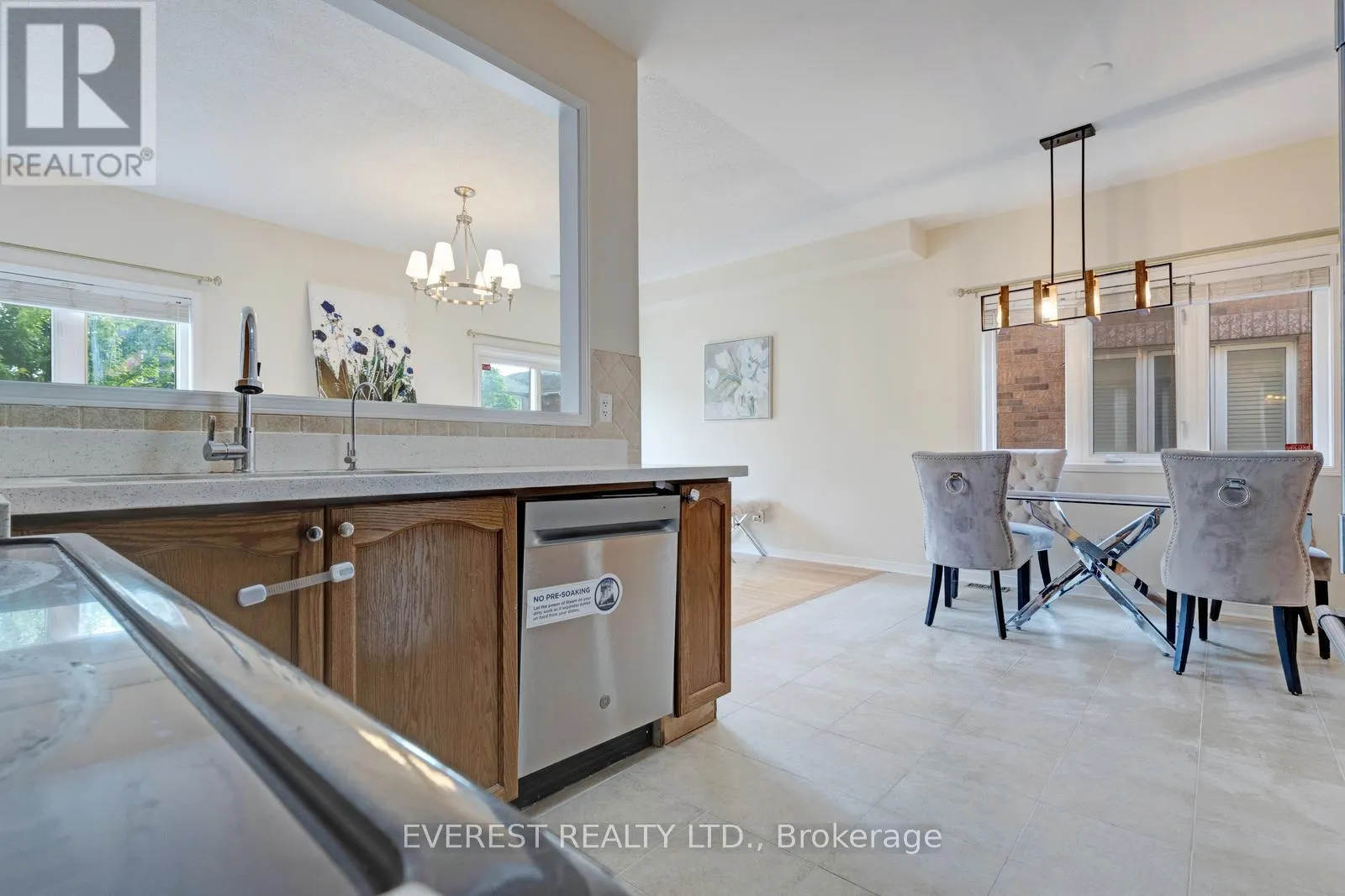 5172 NESTLING GROVE