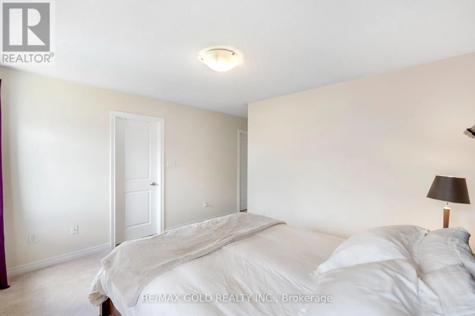 15 ANTIBES DRIVE