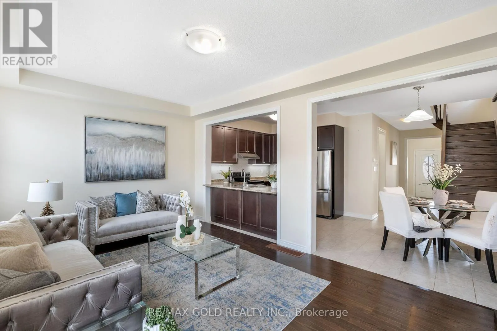 15 ANTIBES DRIVE