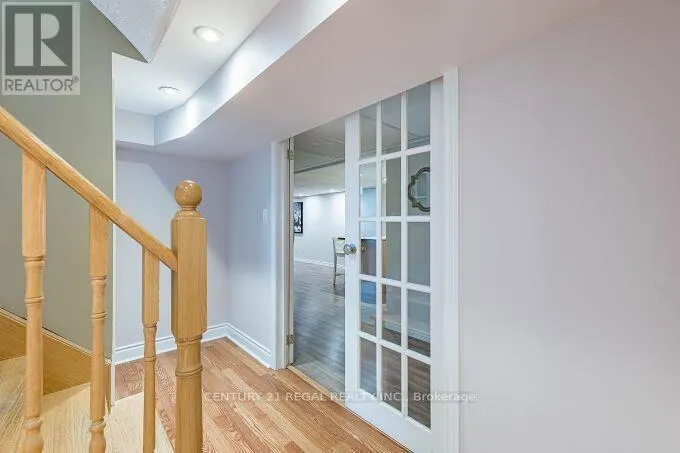 2 ALDERBURY CRESCENT