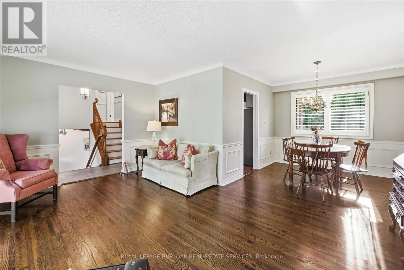 362 OAKWOOD DRIVE