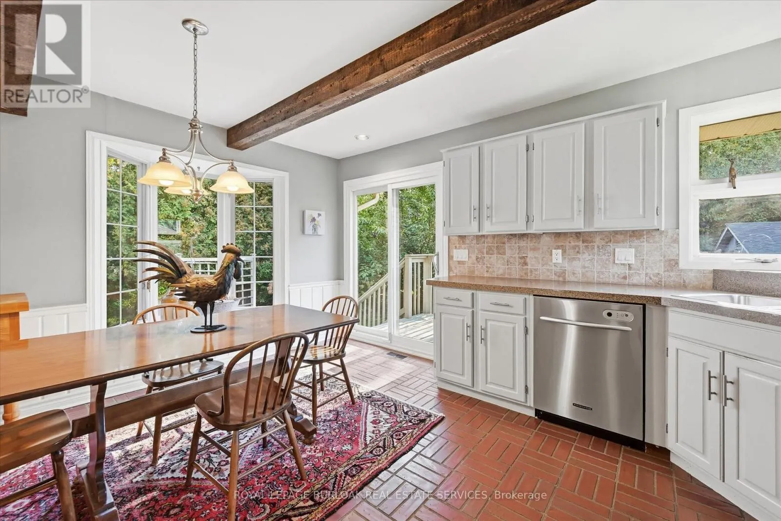 362 OAKWOOD DRIVE