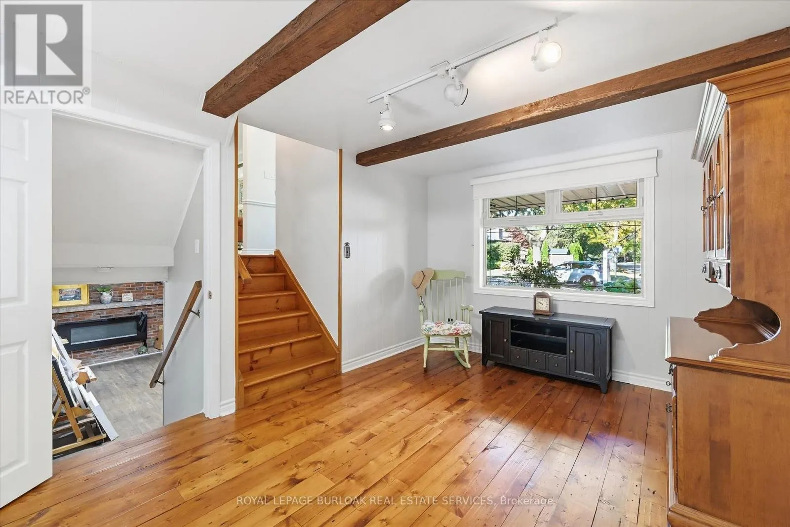 362 OAKWOOD DRIVE