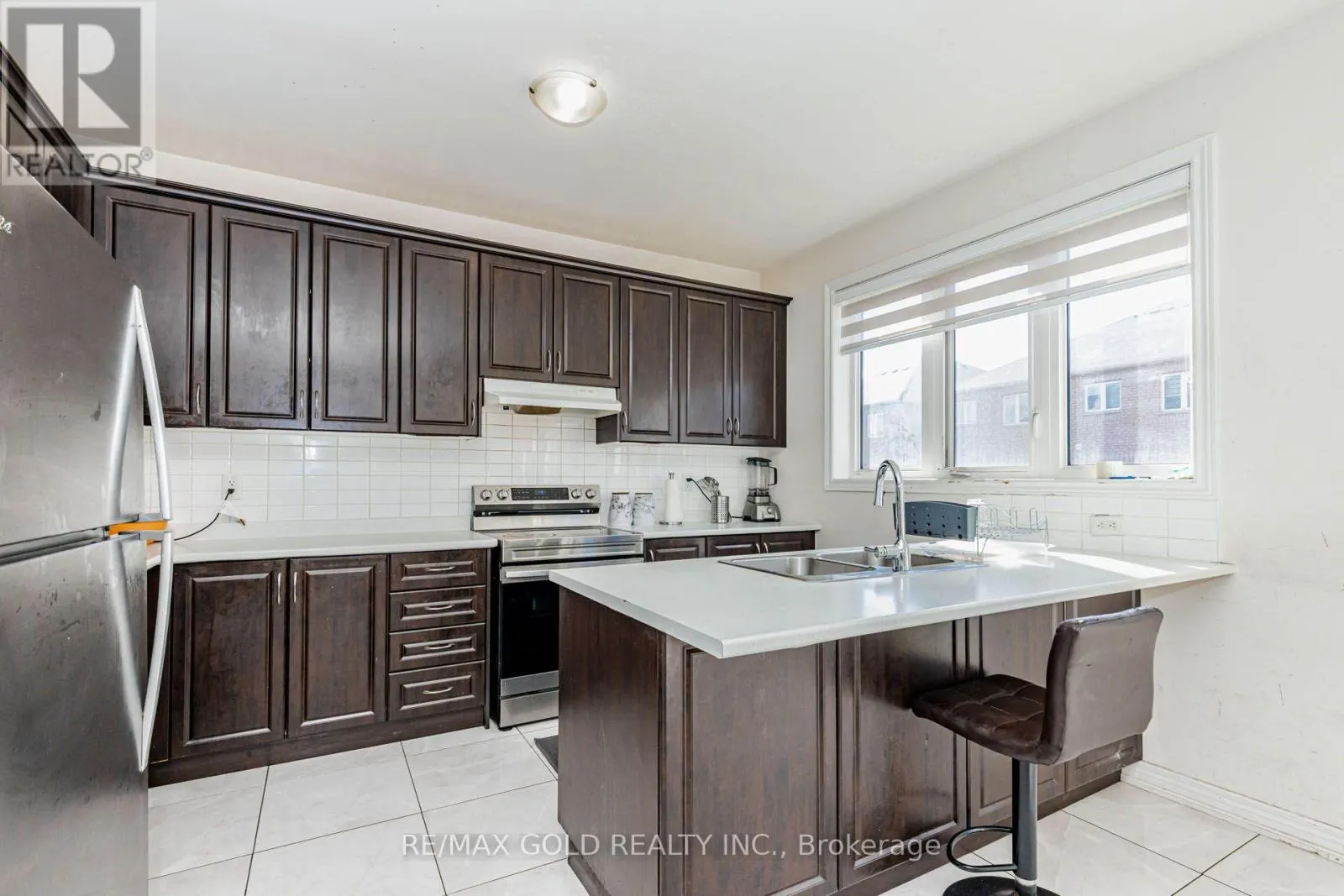 84 PALLESCHI DRIVE