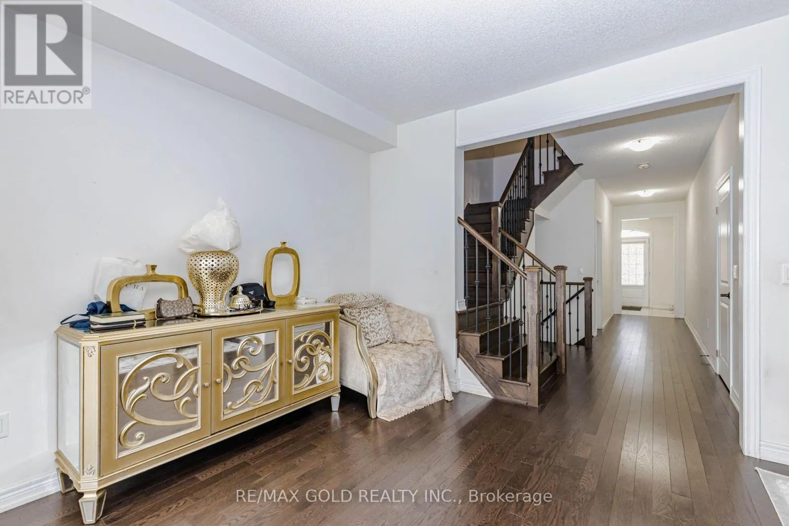 84 PALLESCHI DRIVE