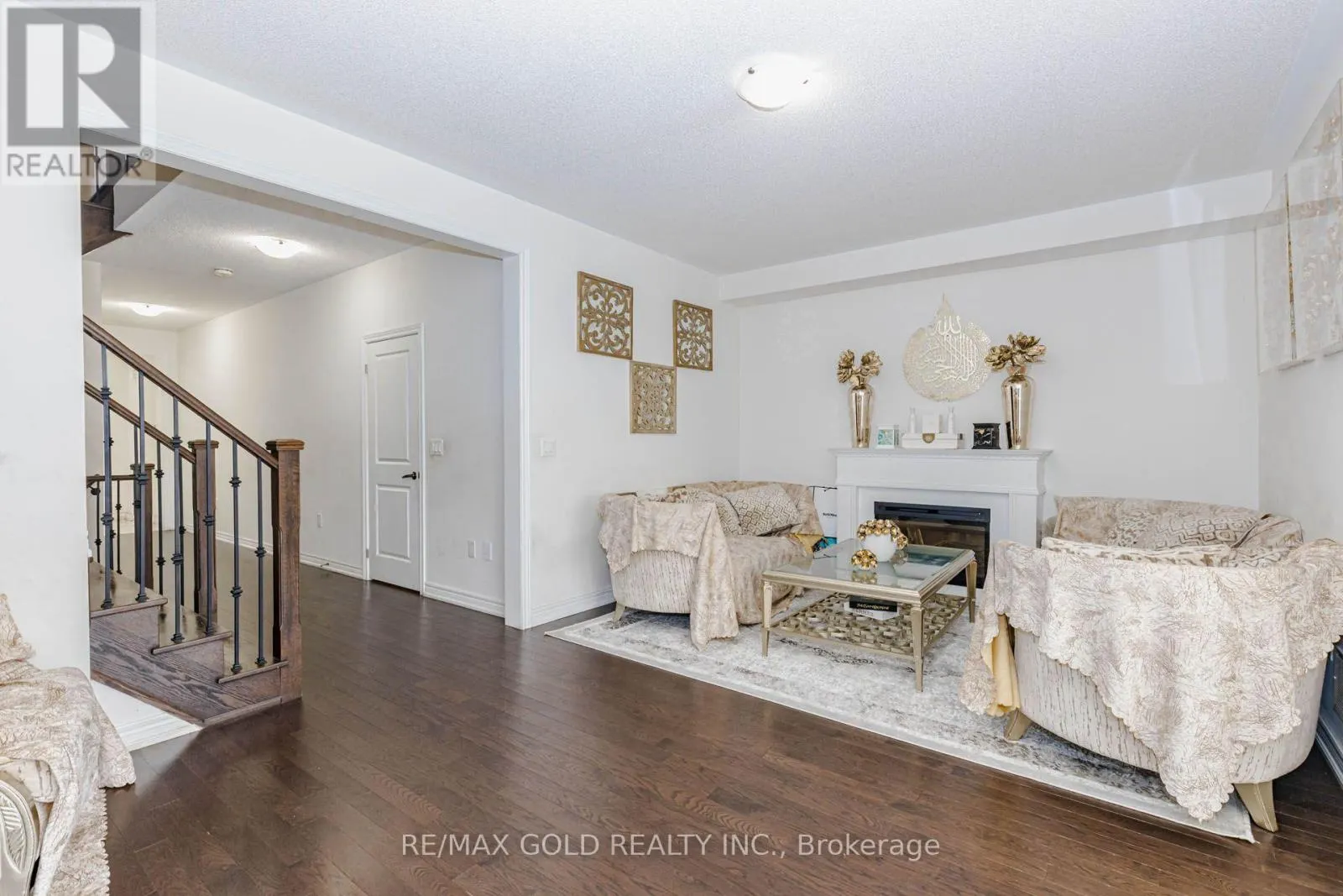 84 PALLESCHI DRIVE