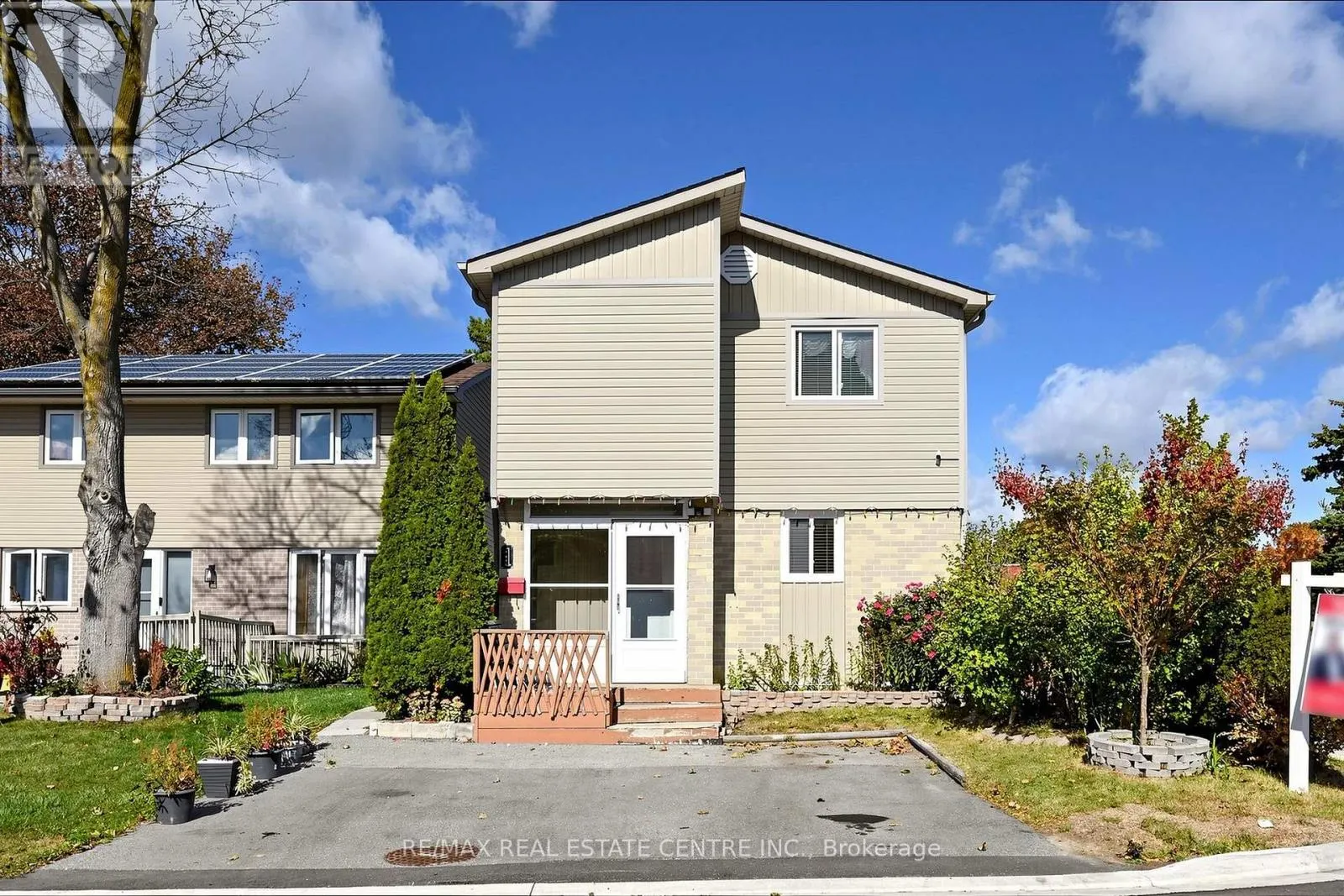 1 HAWKINS COURT