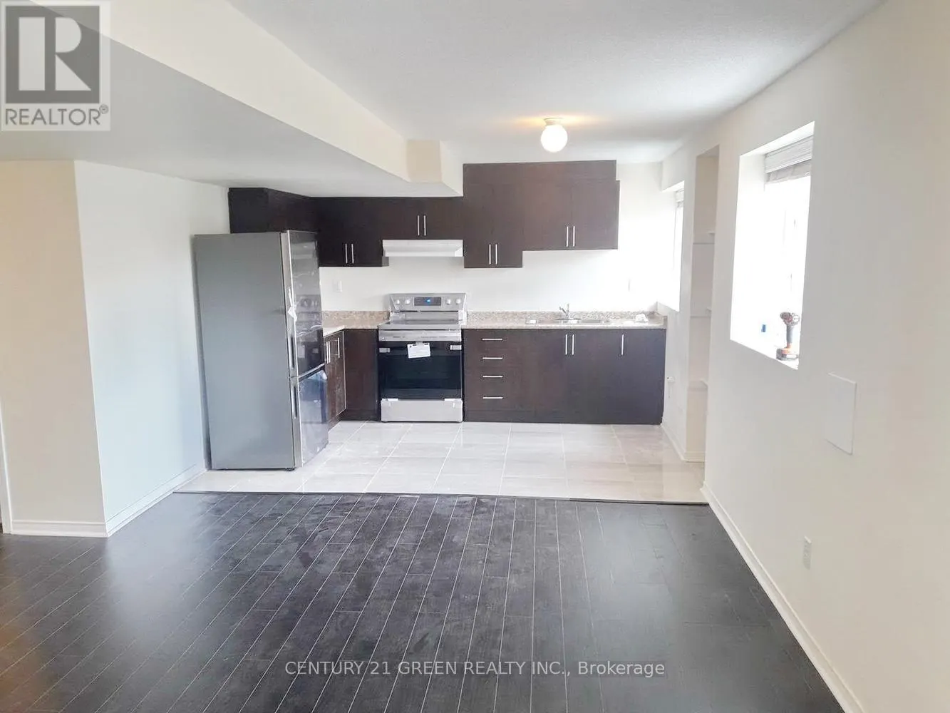 40 COOKVIEW DRIVE