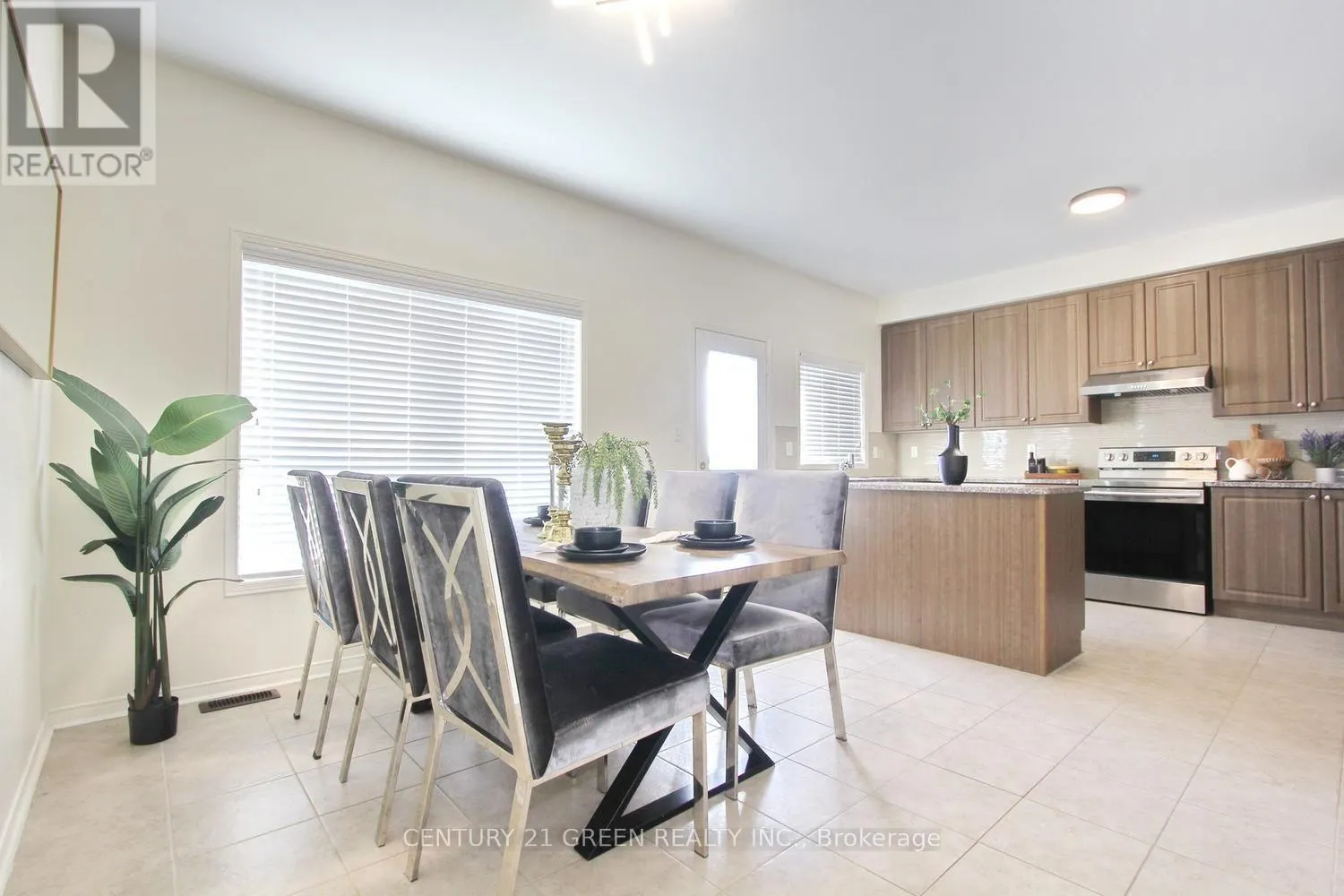 40 COOKVIEW DRIVE