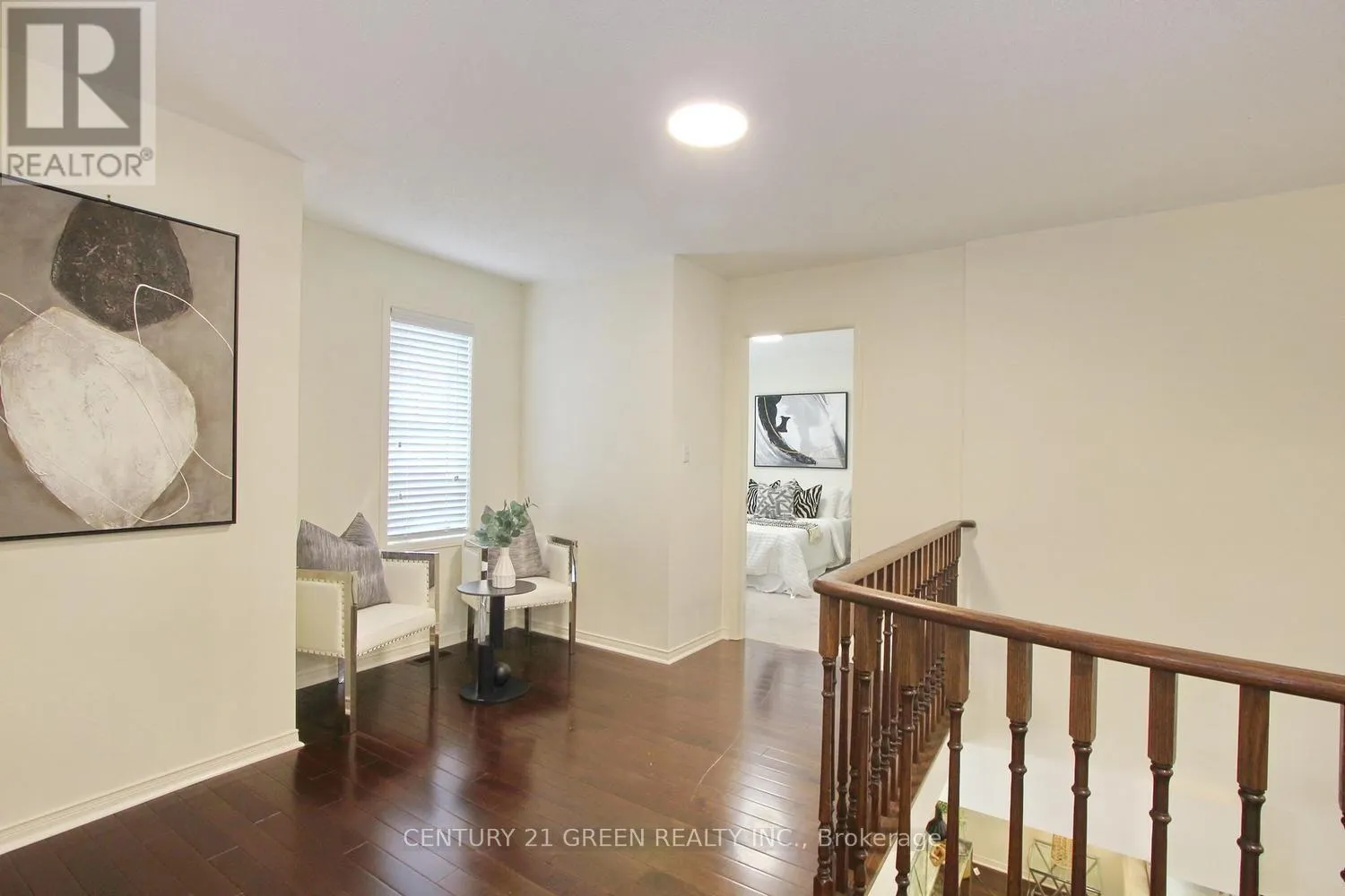 40 COOKVIEW DRIVE