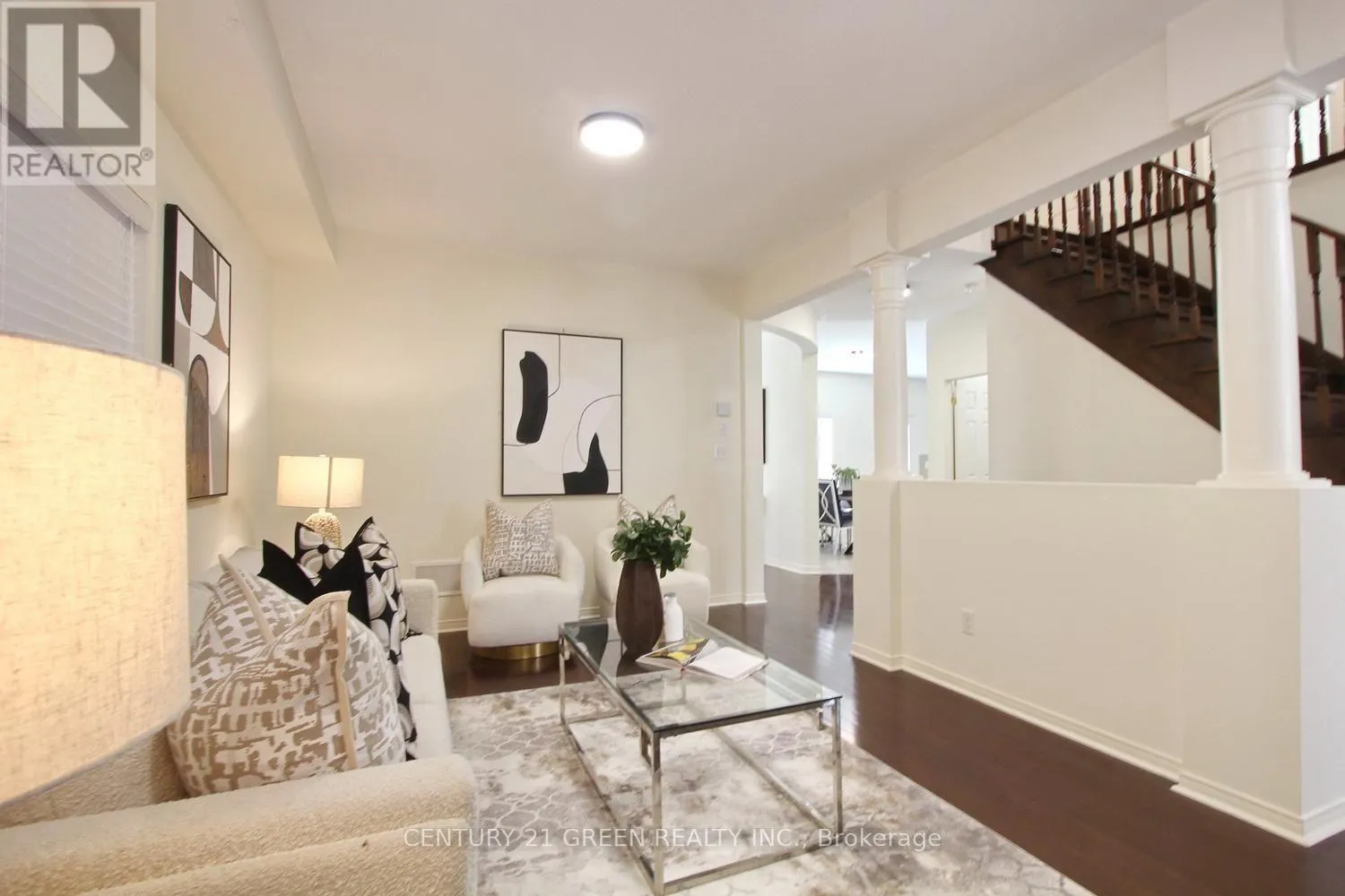 40 COOKVIEW DRIVE
