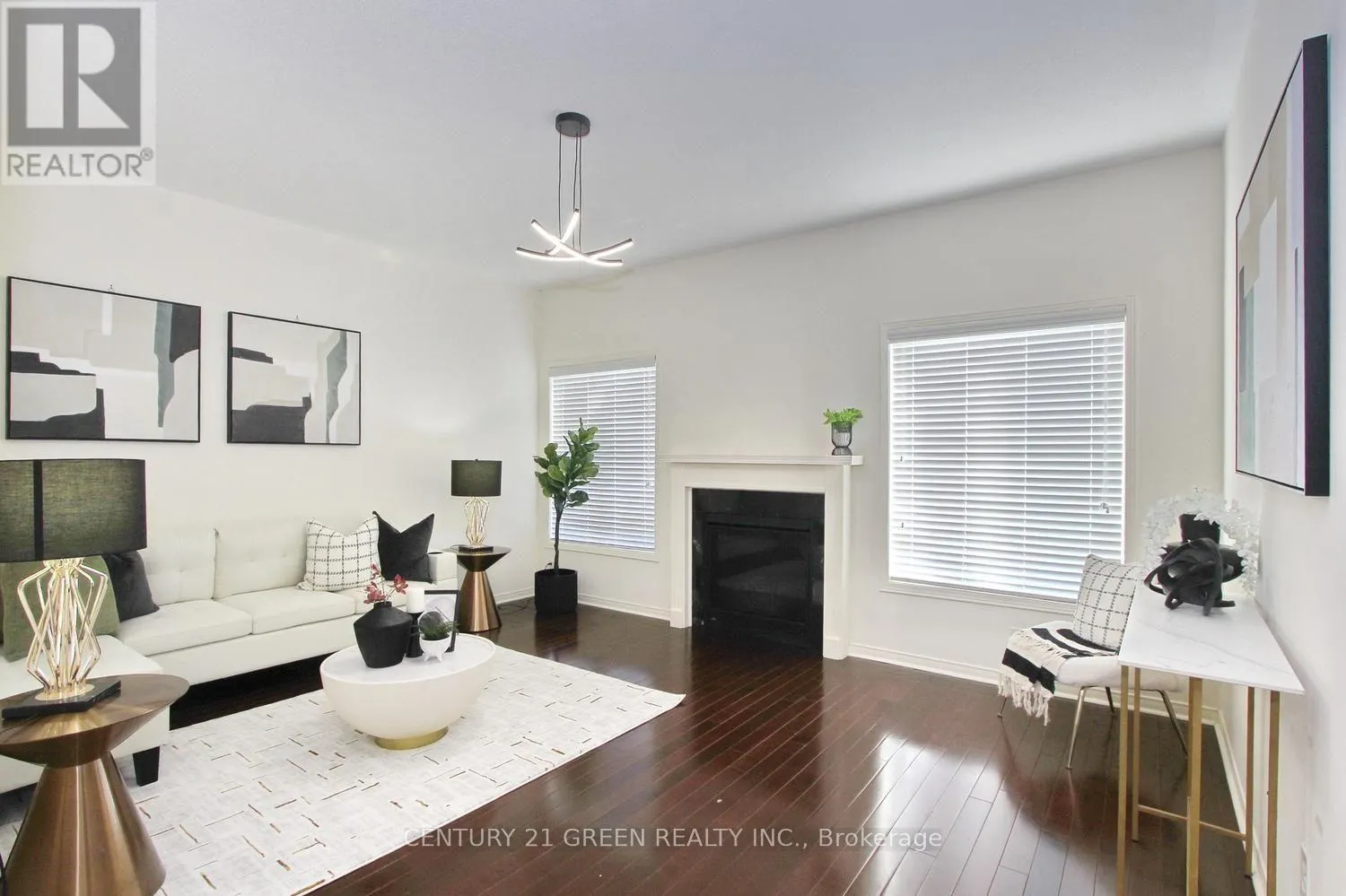 40 COOKVIEW DRIVE