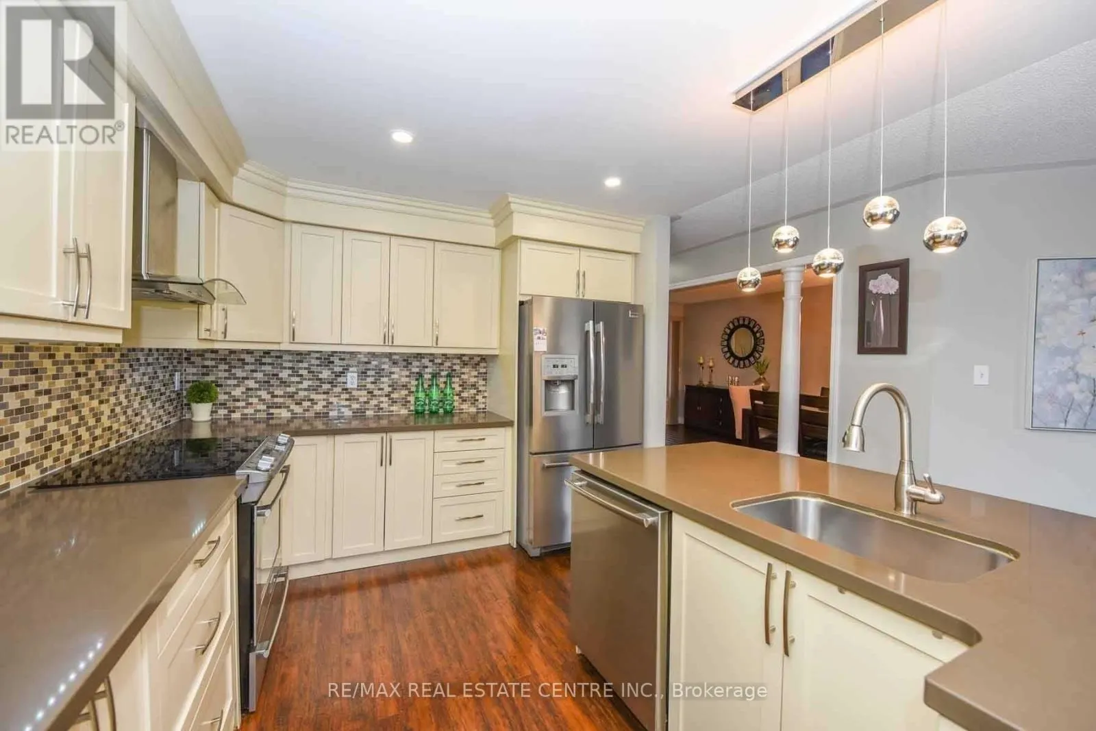764 AVOCADO CRESCENT