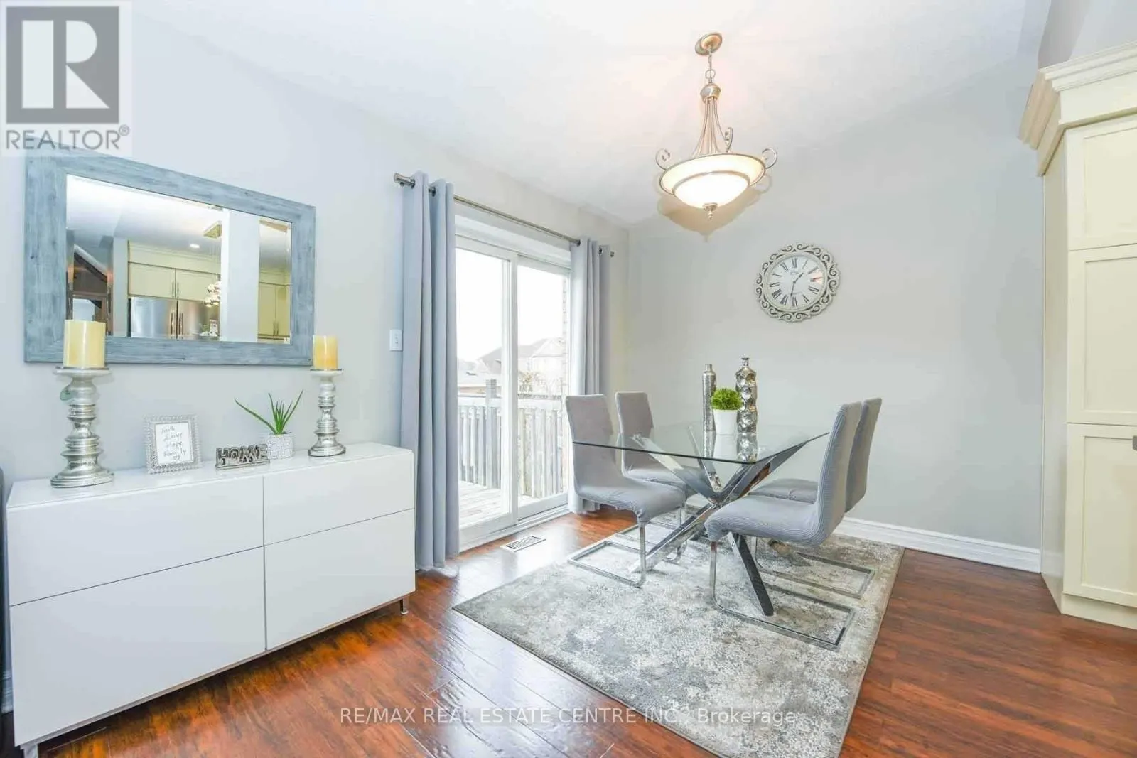 764 AVOCADO CRESCENT