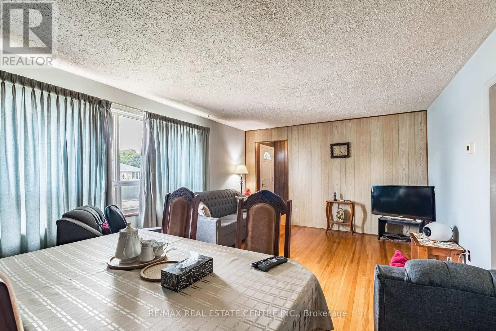 6939 JUSTINE DRIVE