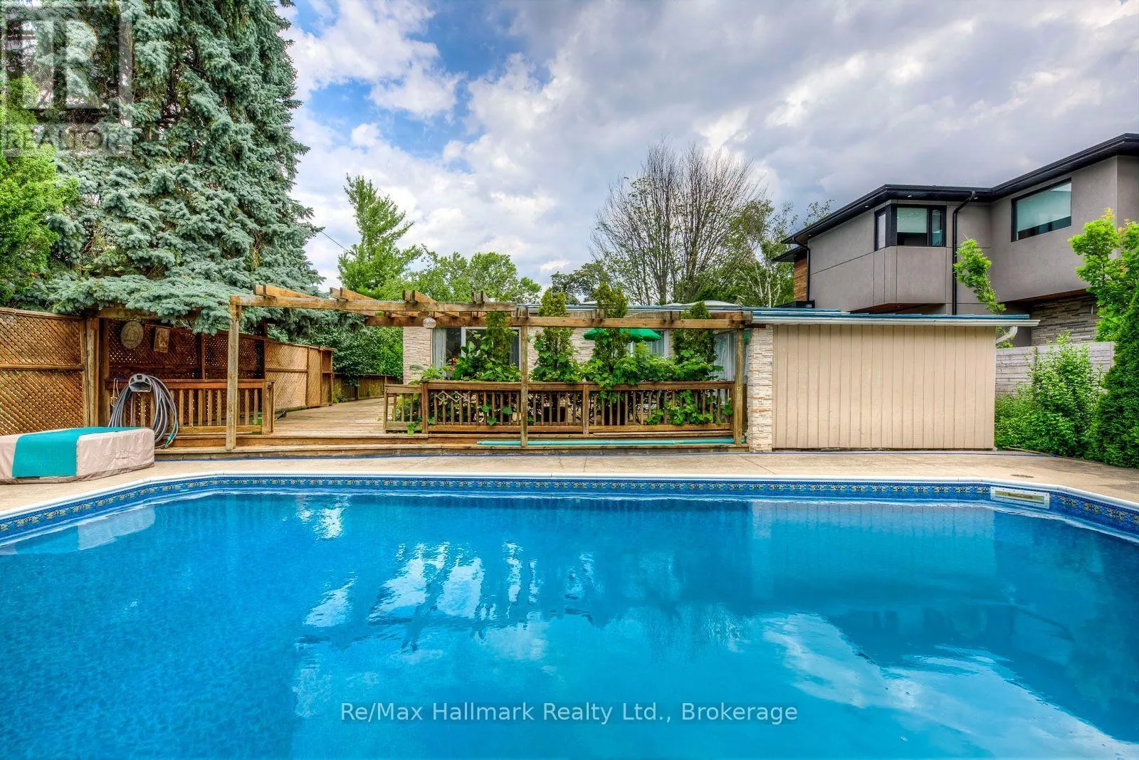 1510 CONSTANCE DRIVE