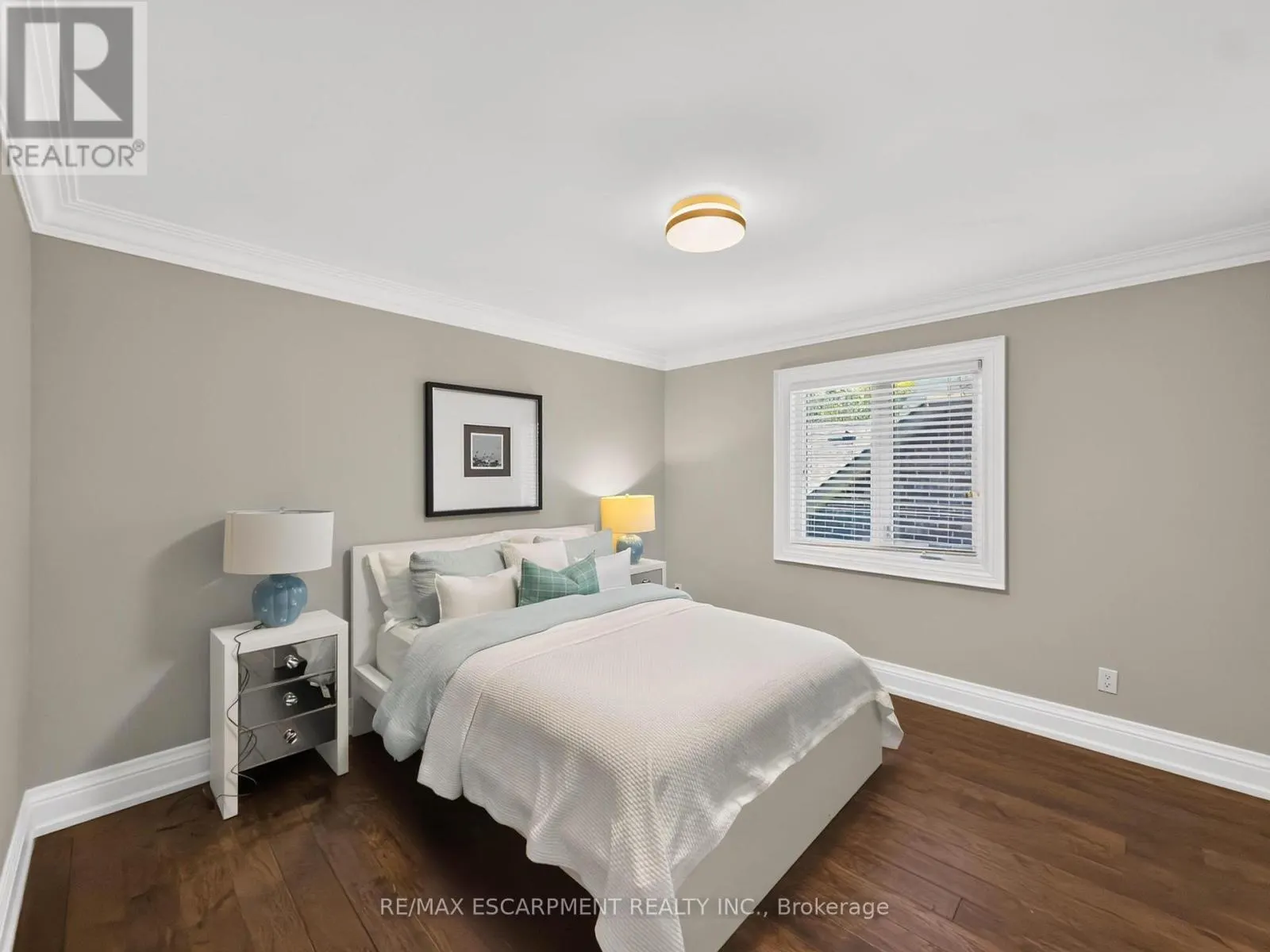 389 BELVENIA ROAD