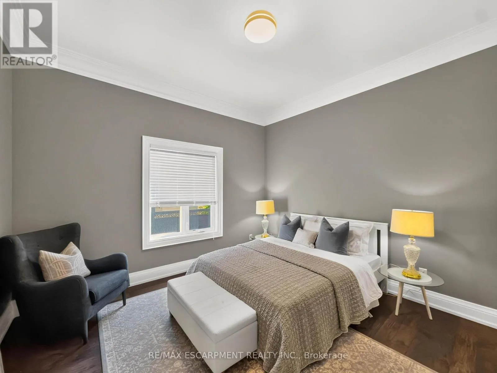 389 BELVENIA ROAD