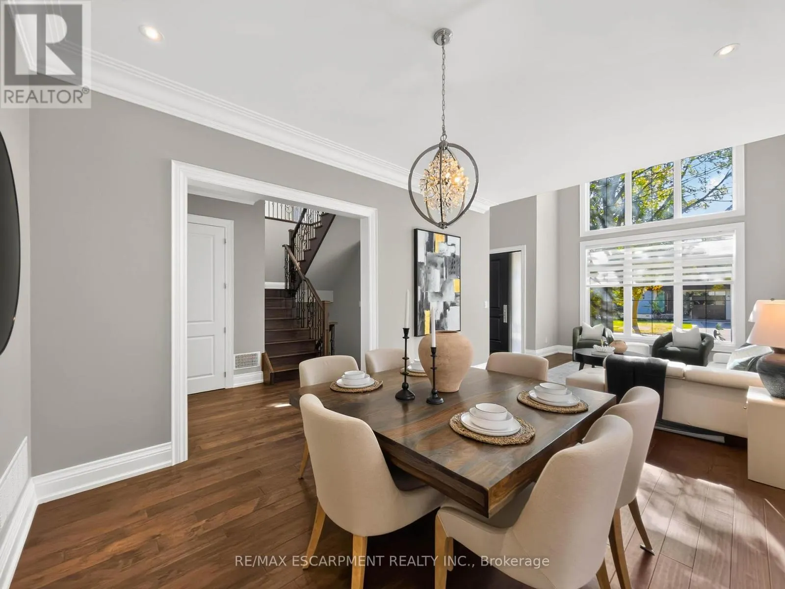 389 BELVENIA ROAD