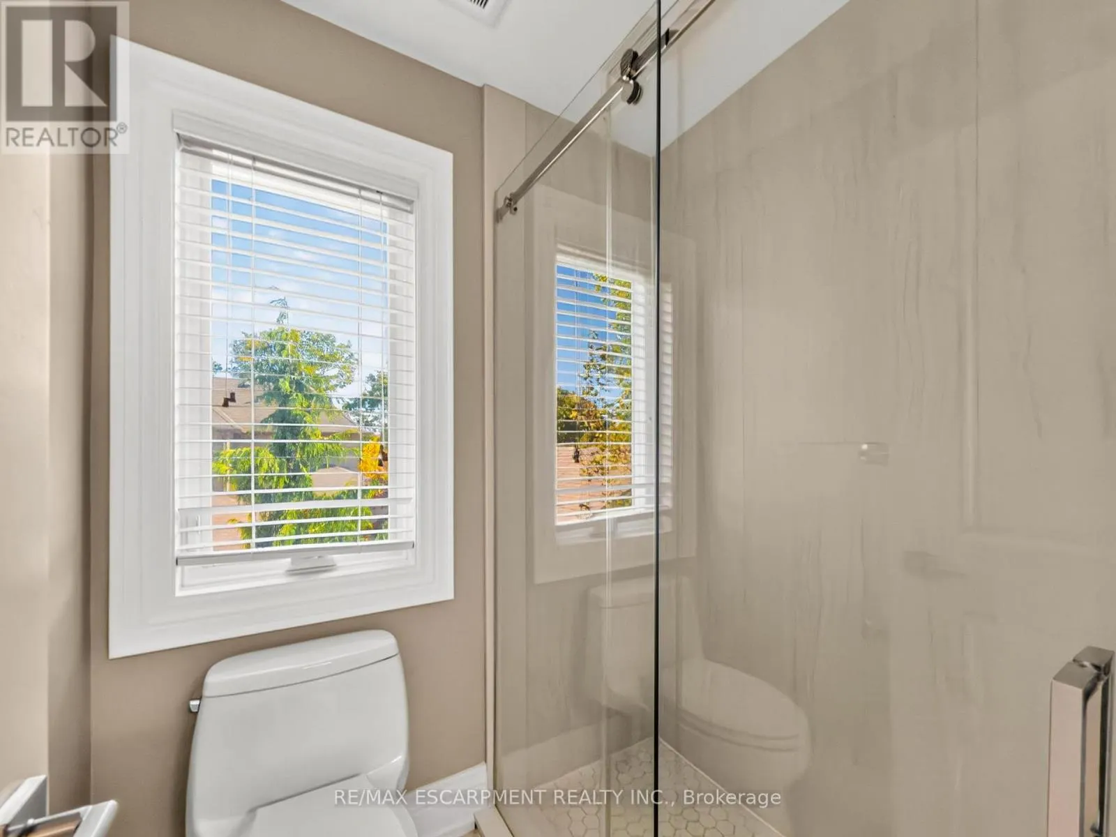 389 BELVENIA ROAD