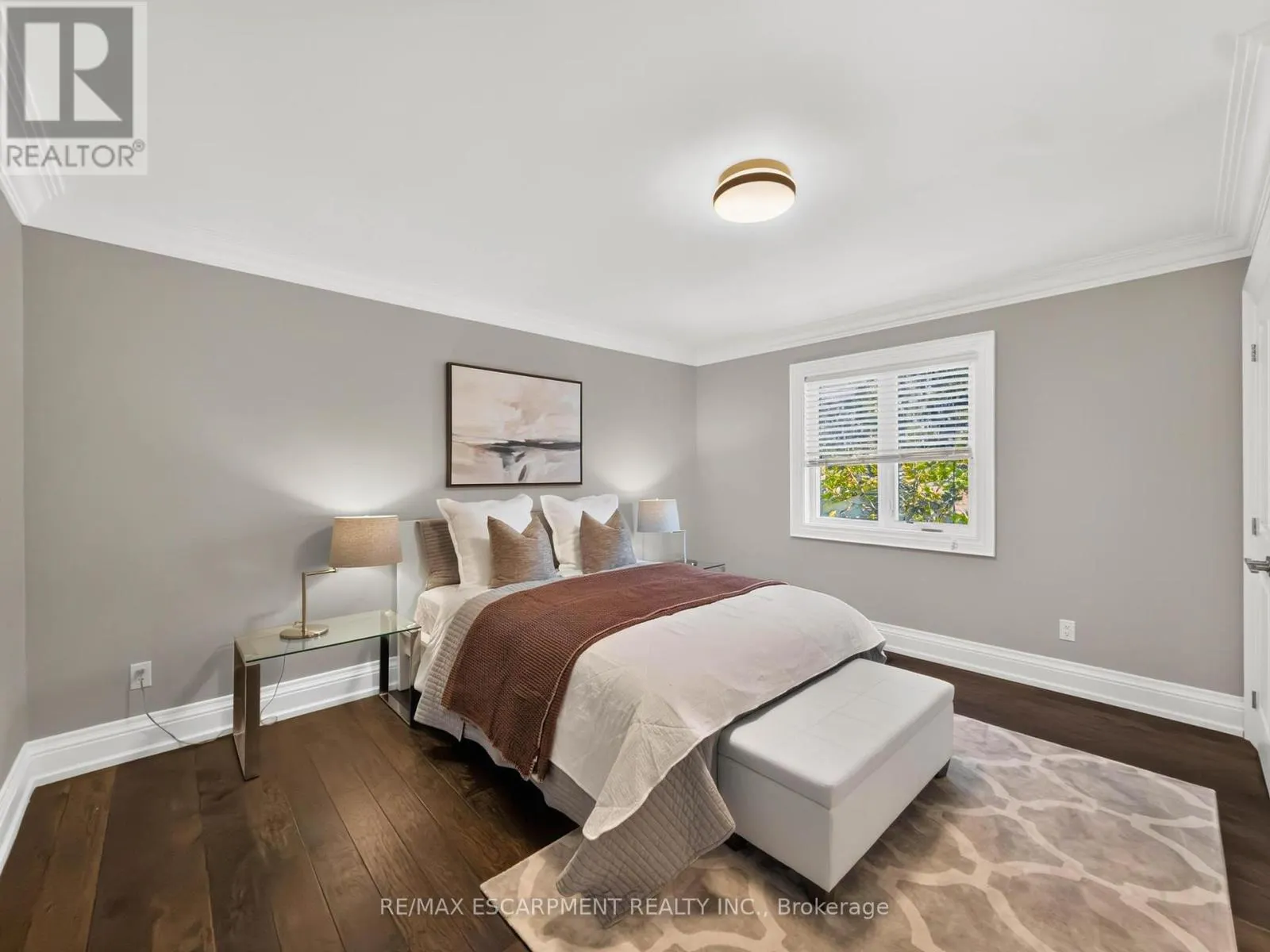 389 BELVENIA ROAD