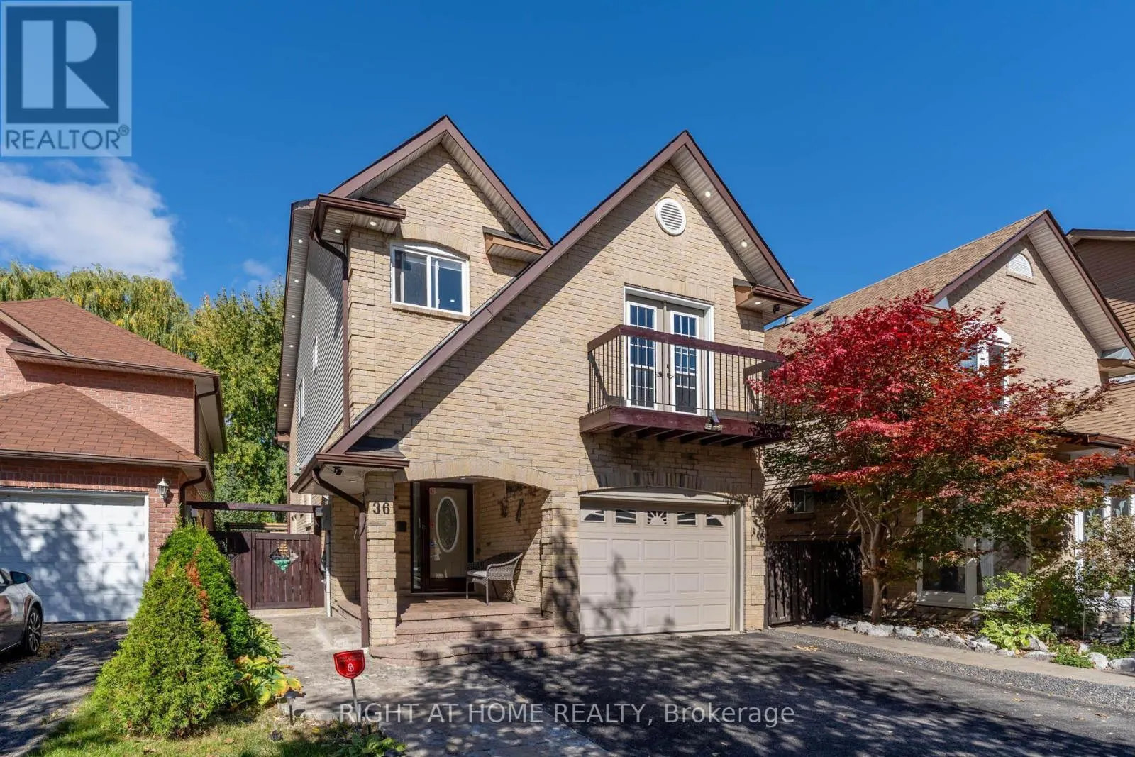 36 BURTON ROAD W