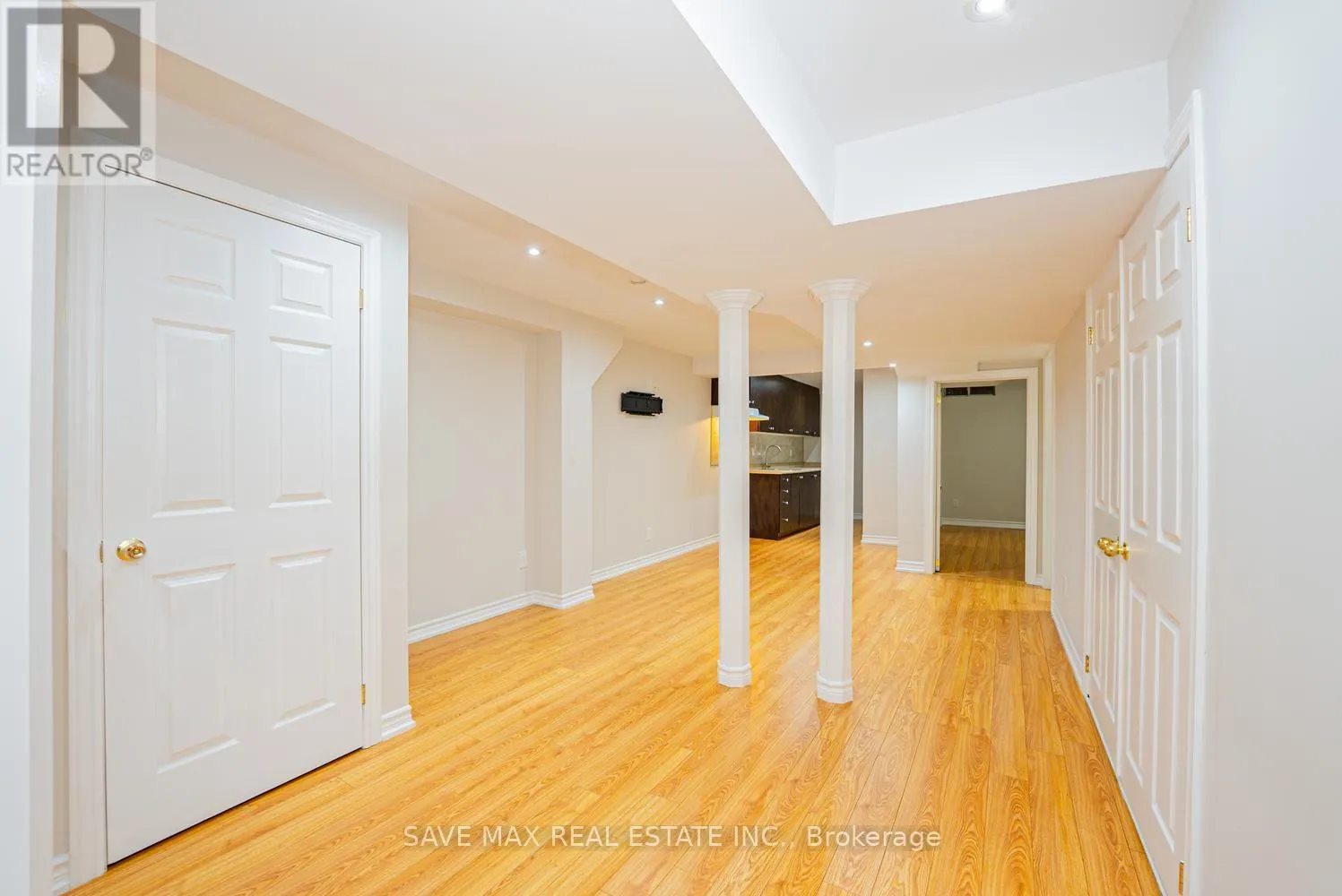 1148 WINDBROOK GROVE
