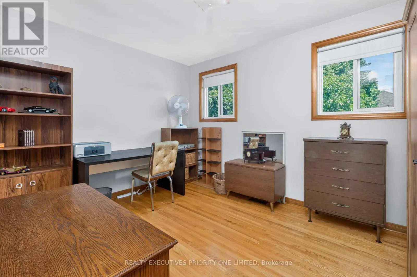 355 GLEN PARK AVENUE