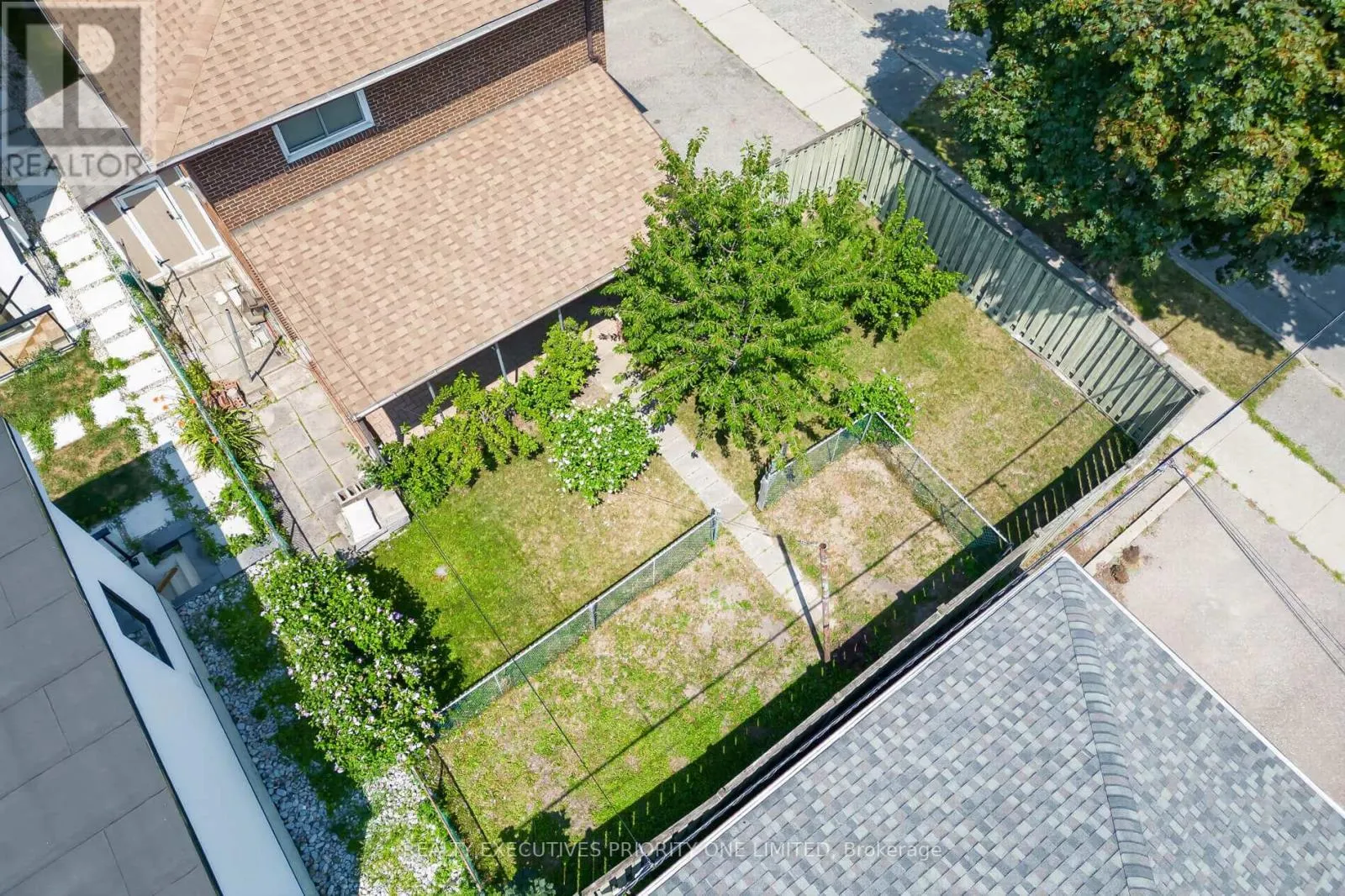 355 GLEN PARK AVENUE
