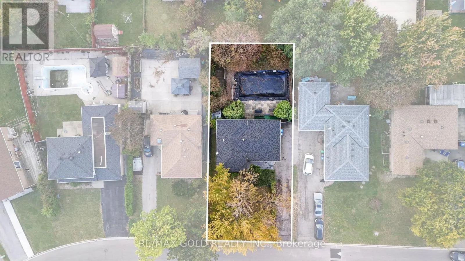 129 FOLKSTONE CRESCENT