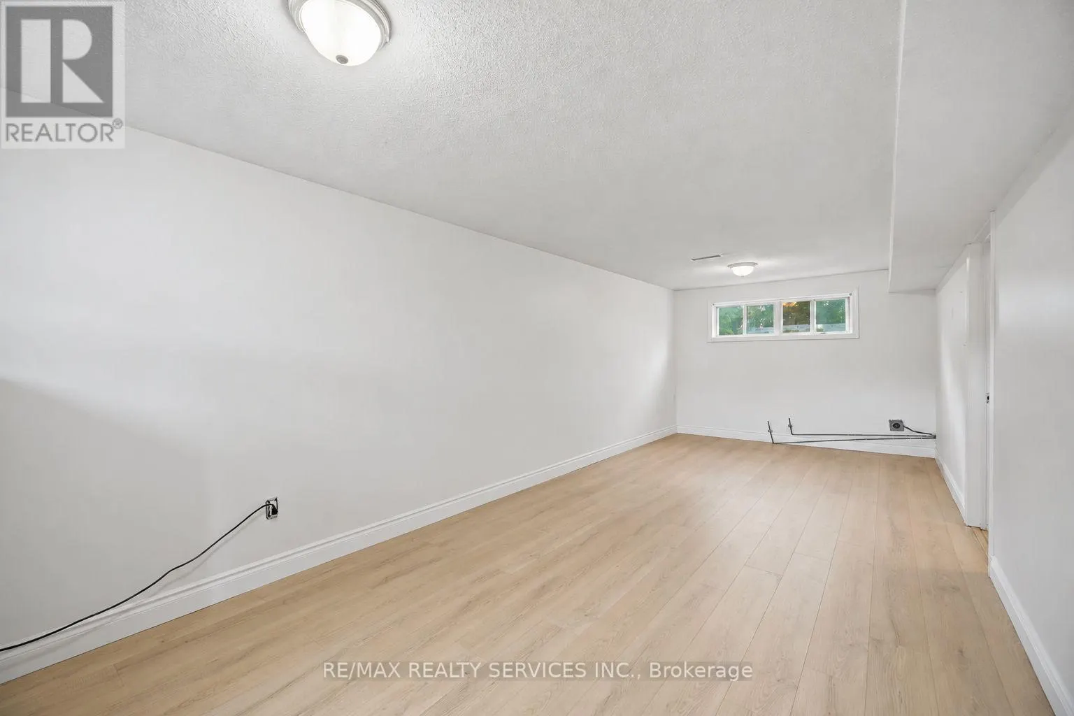 27 EDGEMONT DRIVE
