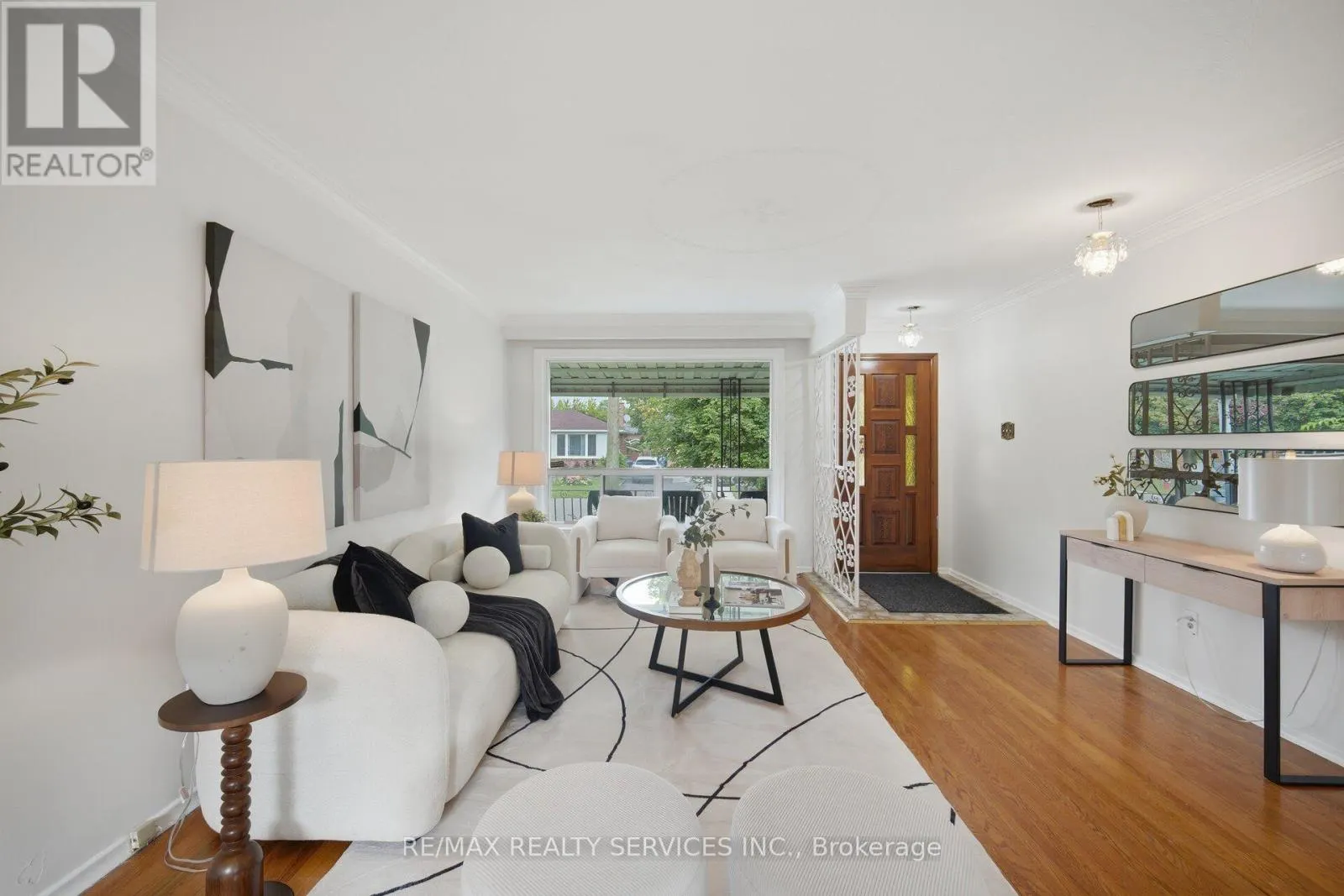 27 EDGEMONT DRIVE
