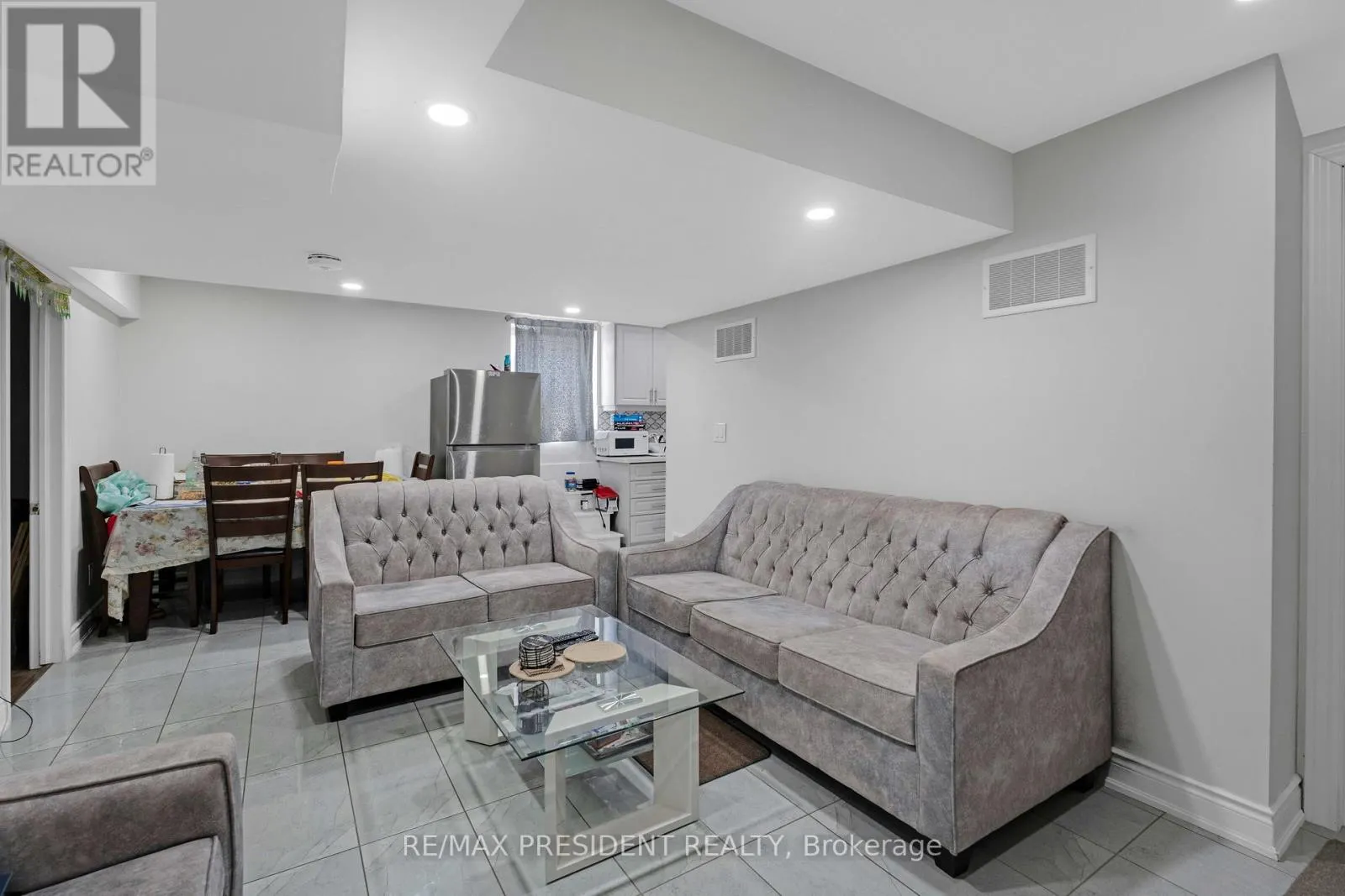 7 WELLPARK WAY