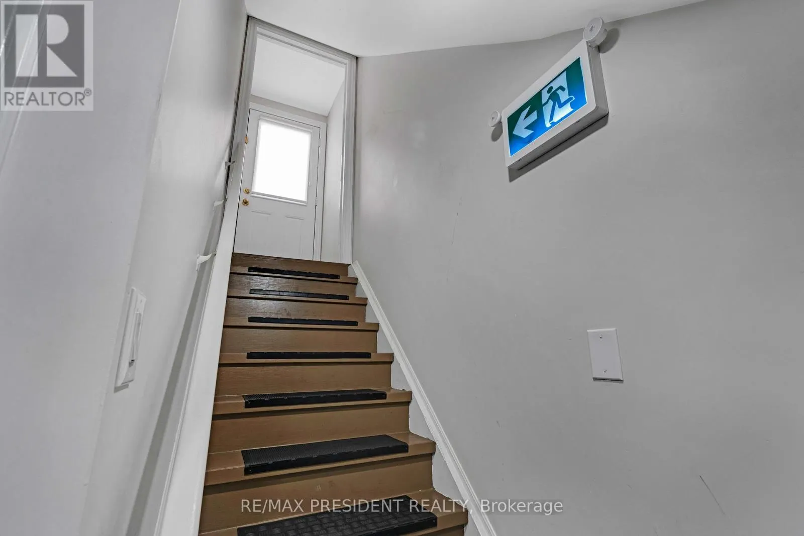 7 WELLPARK WAY