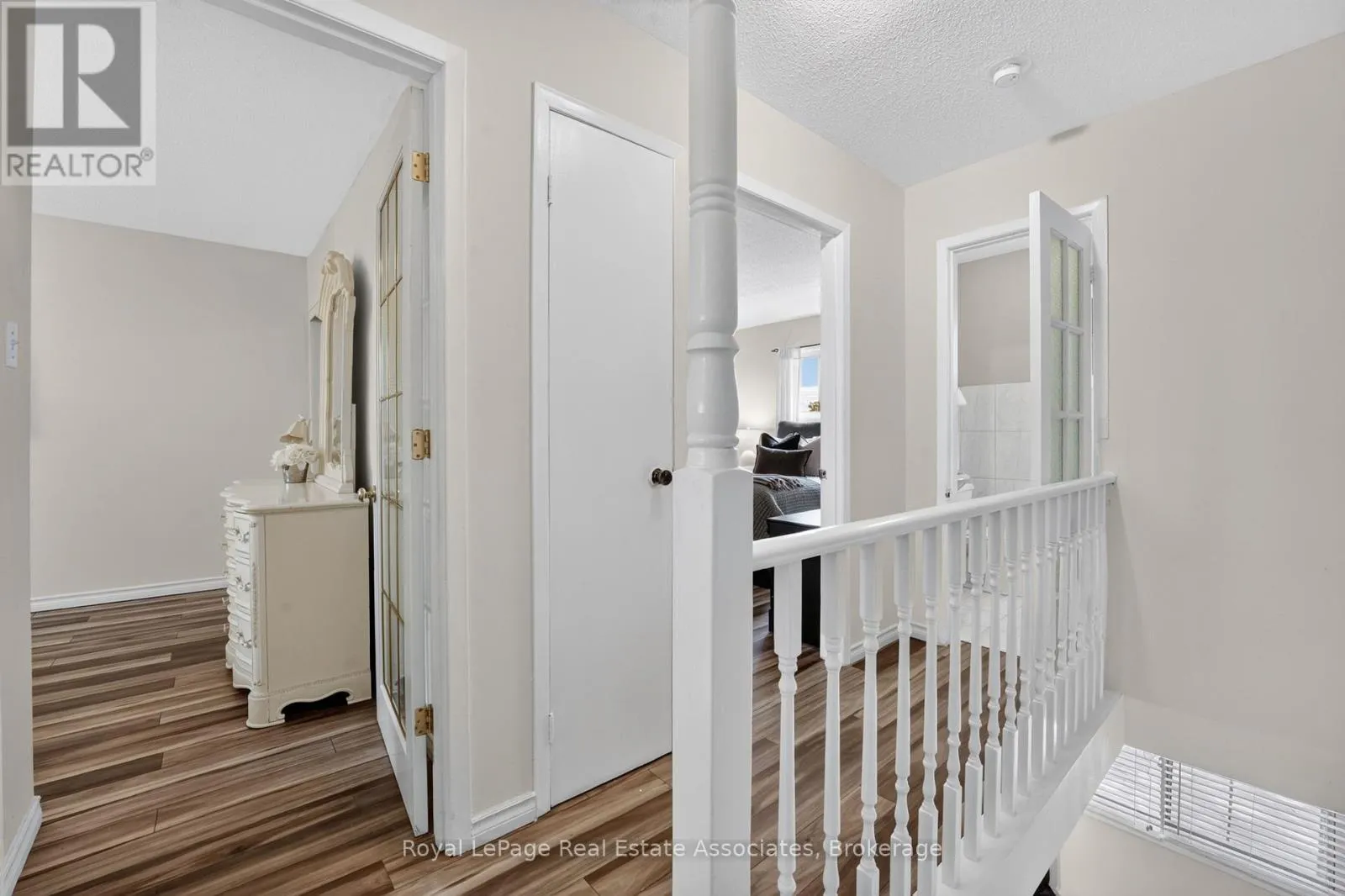 6 ELLERSLIE ROAD