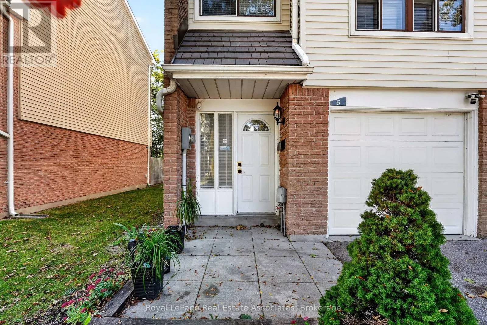 6 ELLERSLIE ROAD