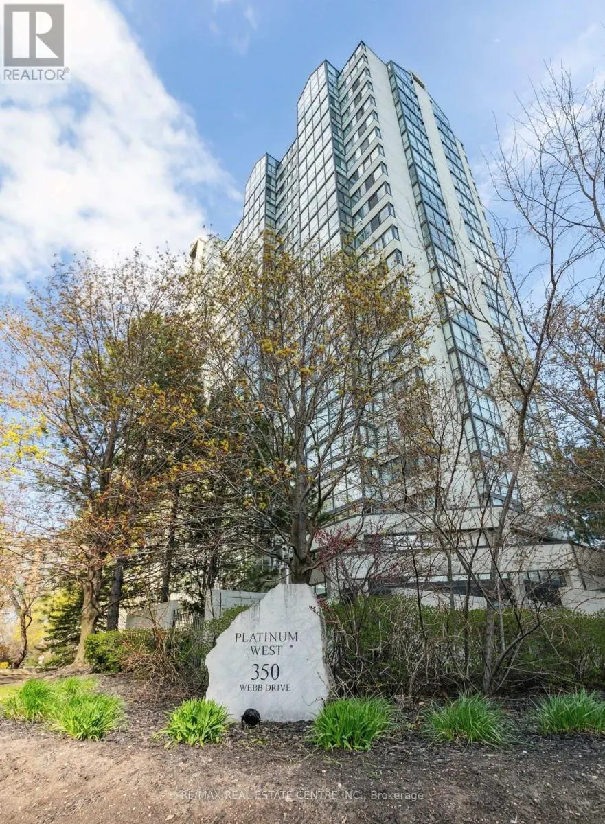 411 - 350 WEBB DRIVE