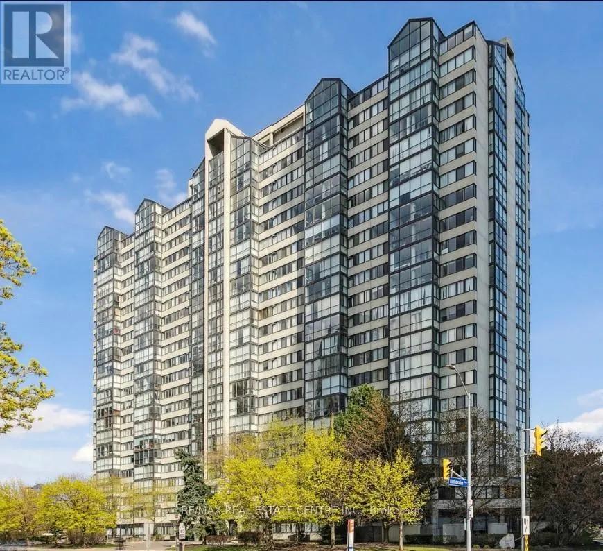 411 - 350 WEBB DRIVE