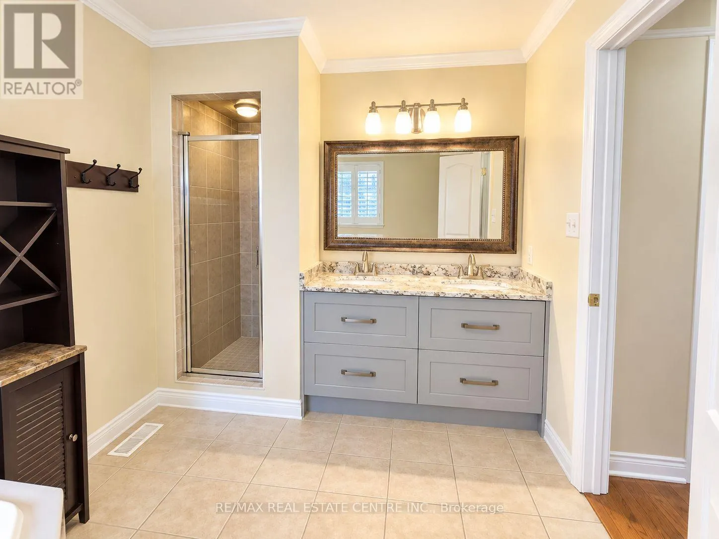1302 RENFIELD DRIVE
