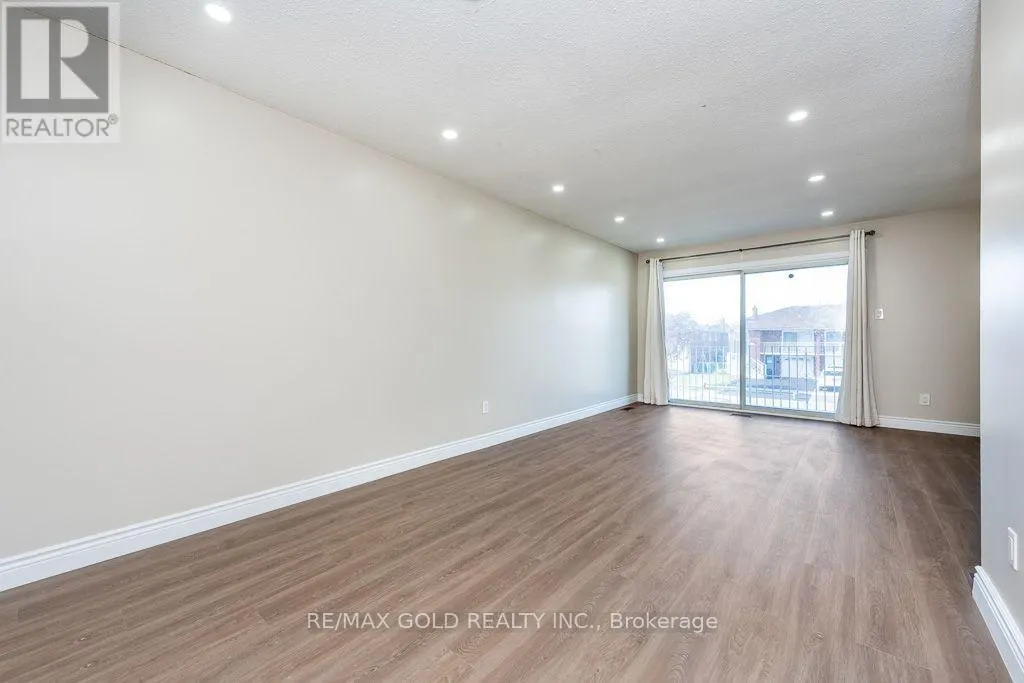 7283 SIGSBEE DRIVE