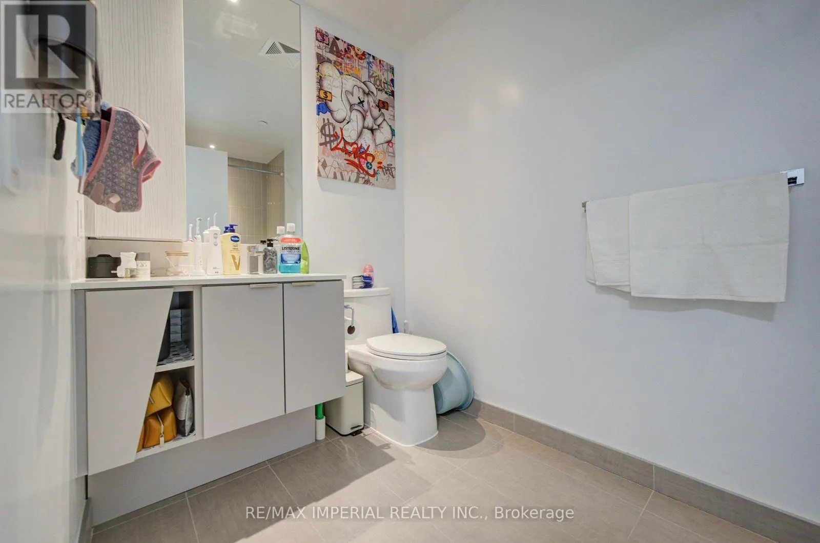 3811 - 3883 QUARTZ ROAD