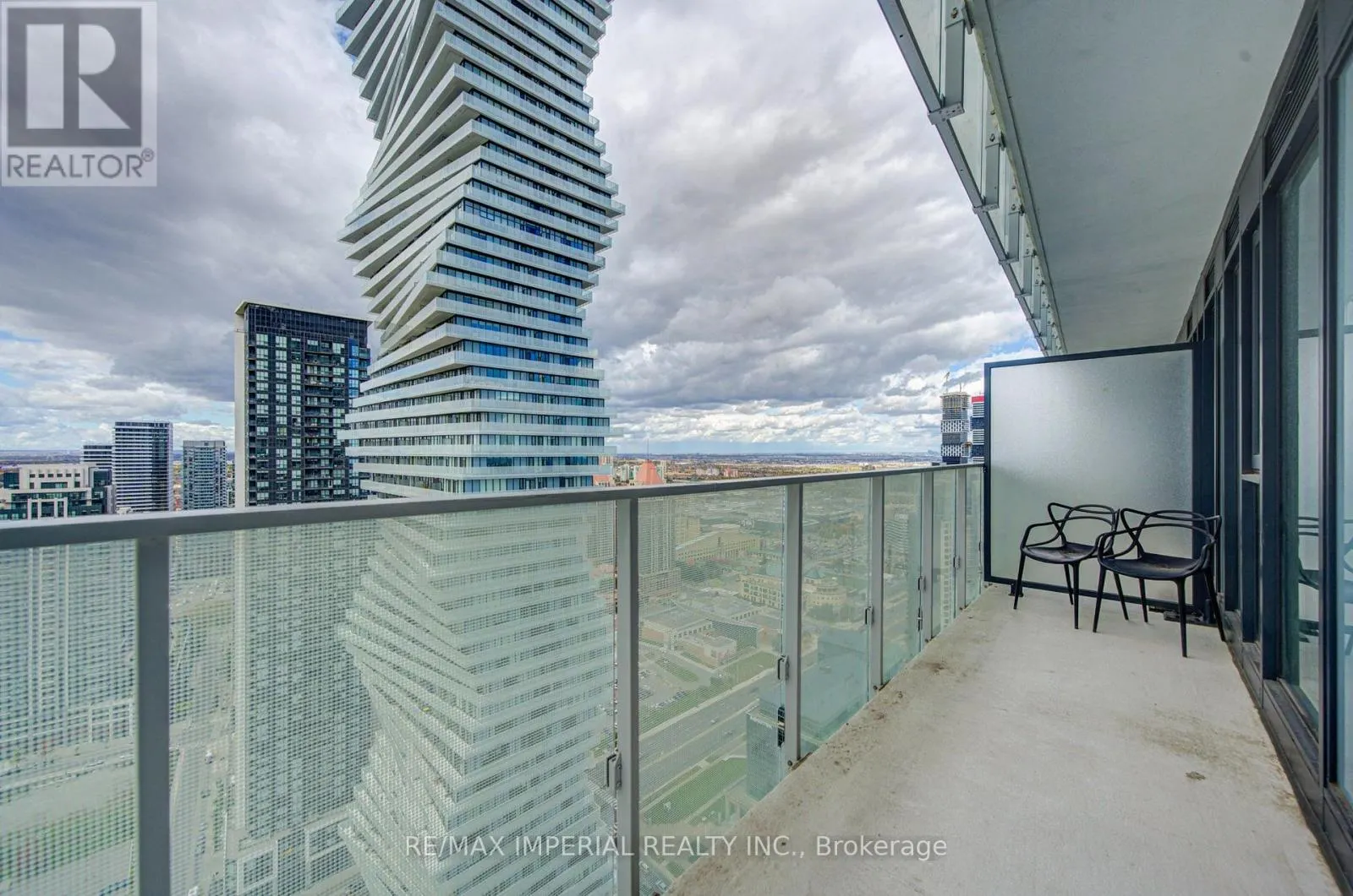 3811 - 3883 QUARTZ ROAD