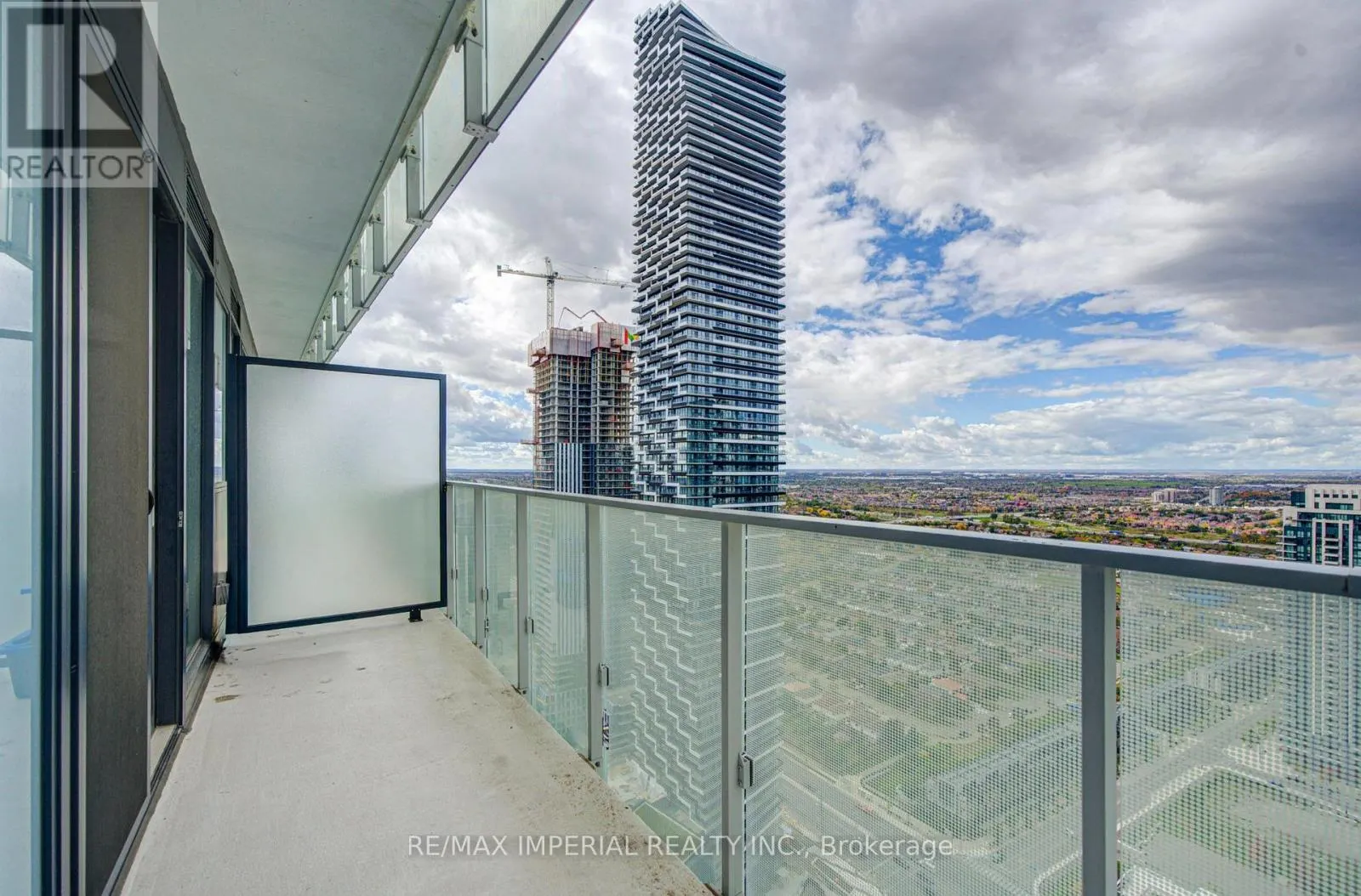 3811 - 3883 QUARTZ ROAD