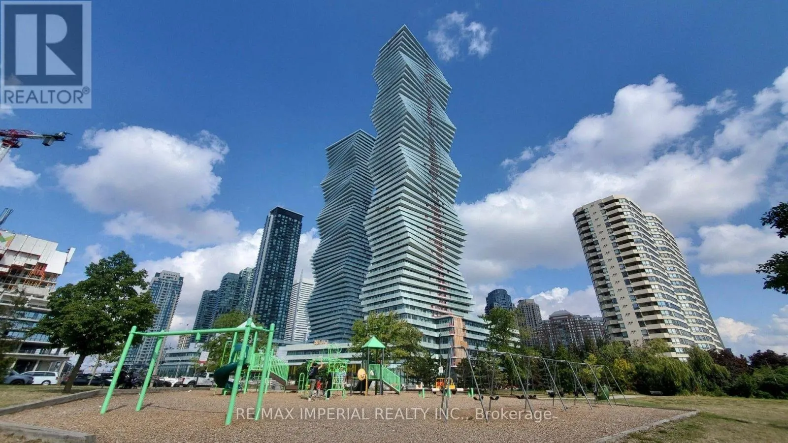 3811 - 3883 QUARTZ ROAD