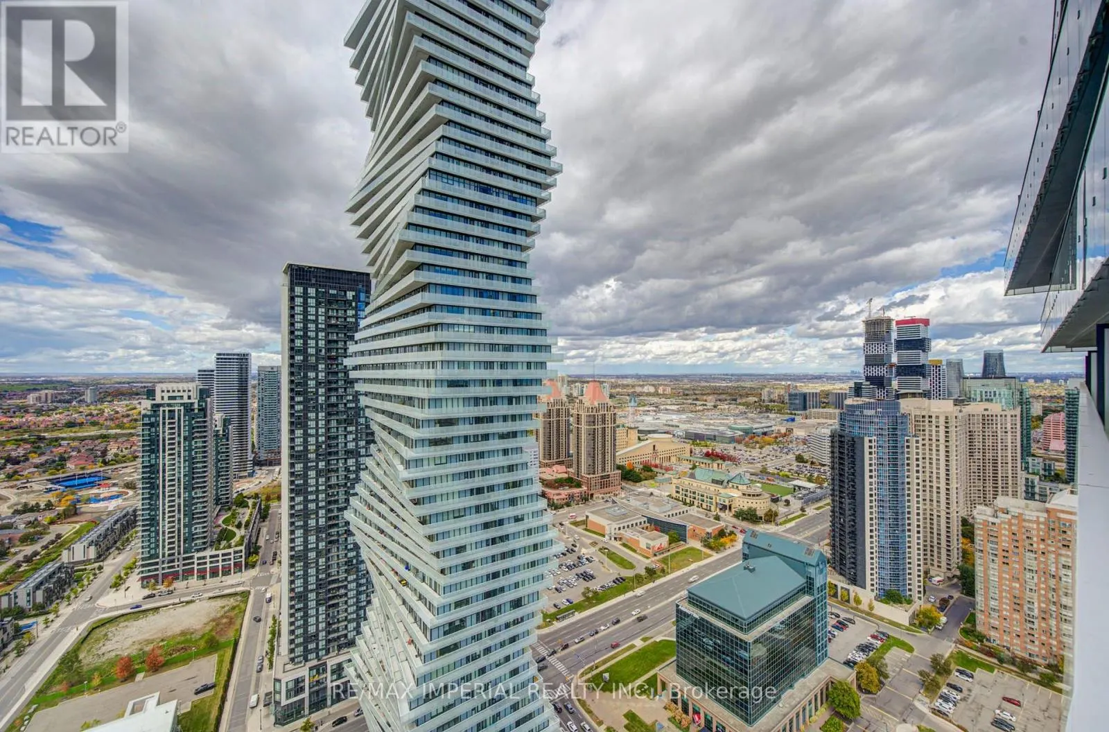 3811 - 3883 QUARTZ ROAD
