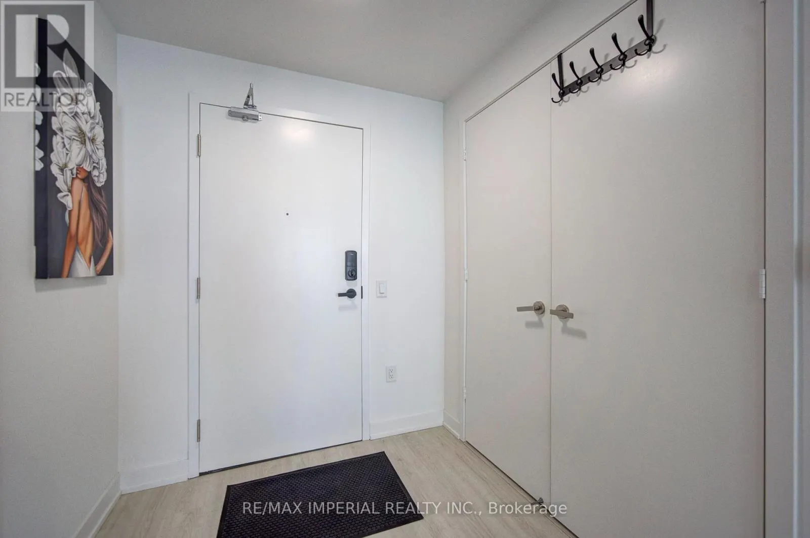 3811 - 3883 QUARTZ ROAD