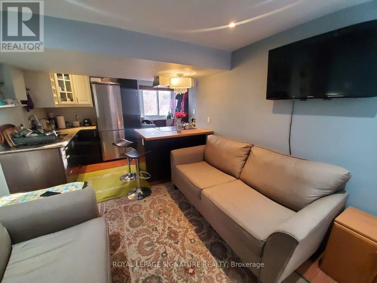 6303 PLOWMANS HEATH