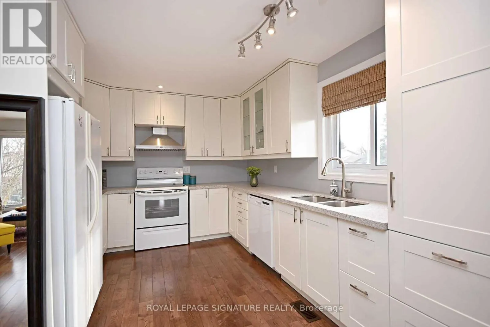 6303 PLOWMANS HEATH