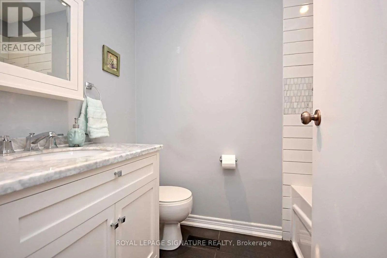 6303 PLOWMANS HEATH